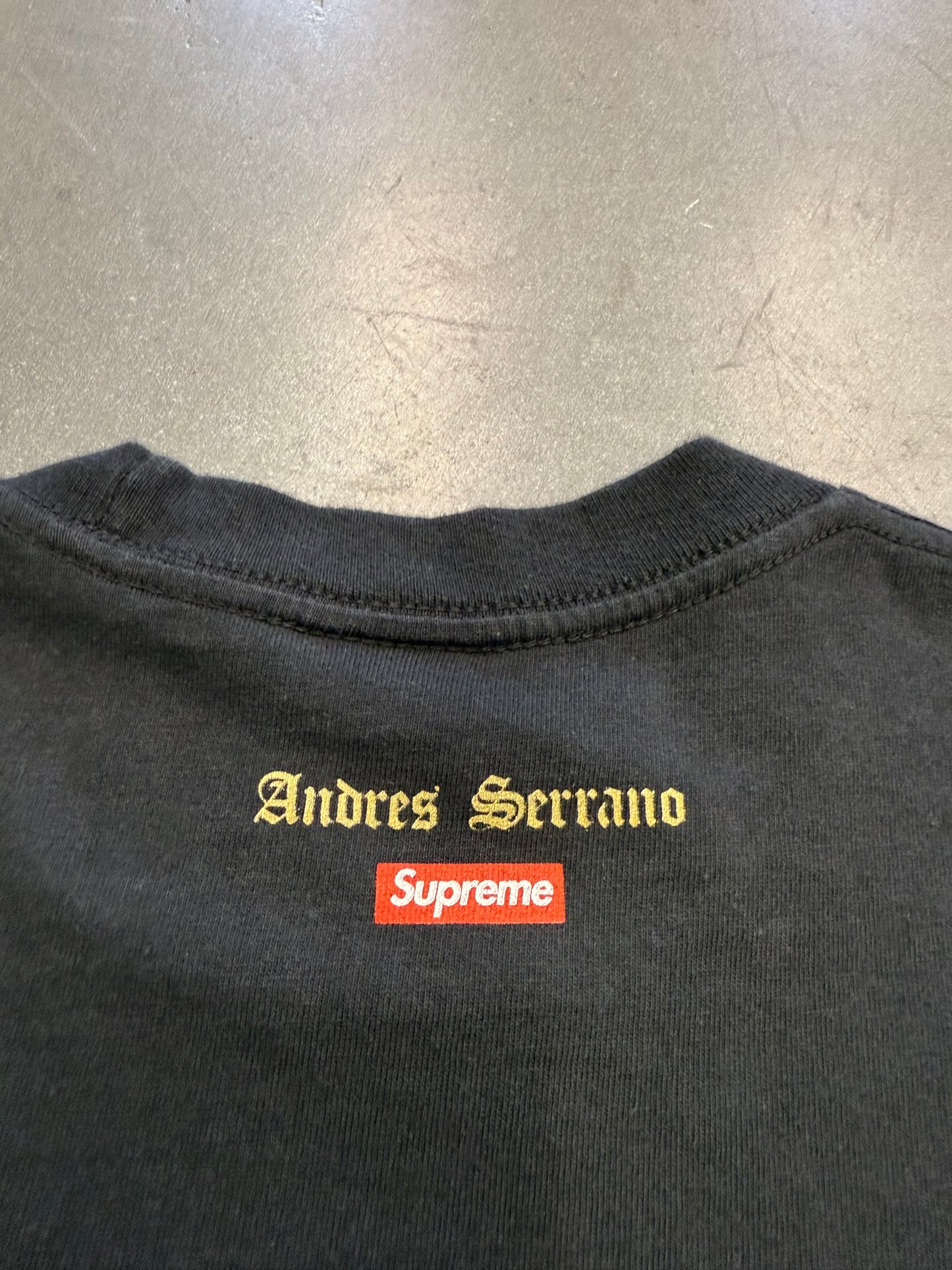 FW17 SUPREME PISS CHRIST TEE BLACK