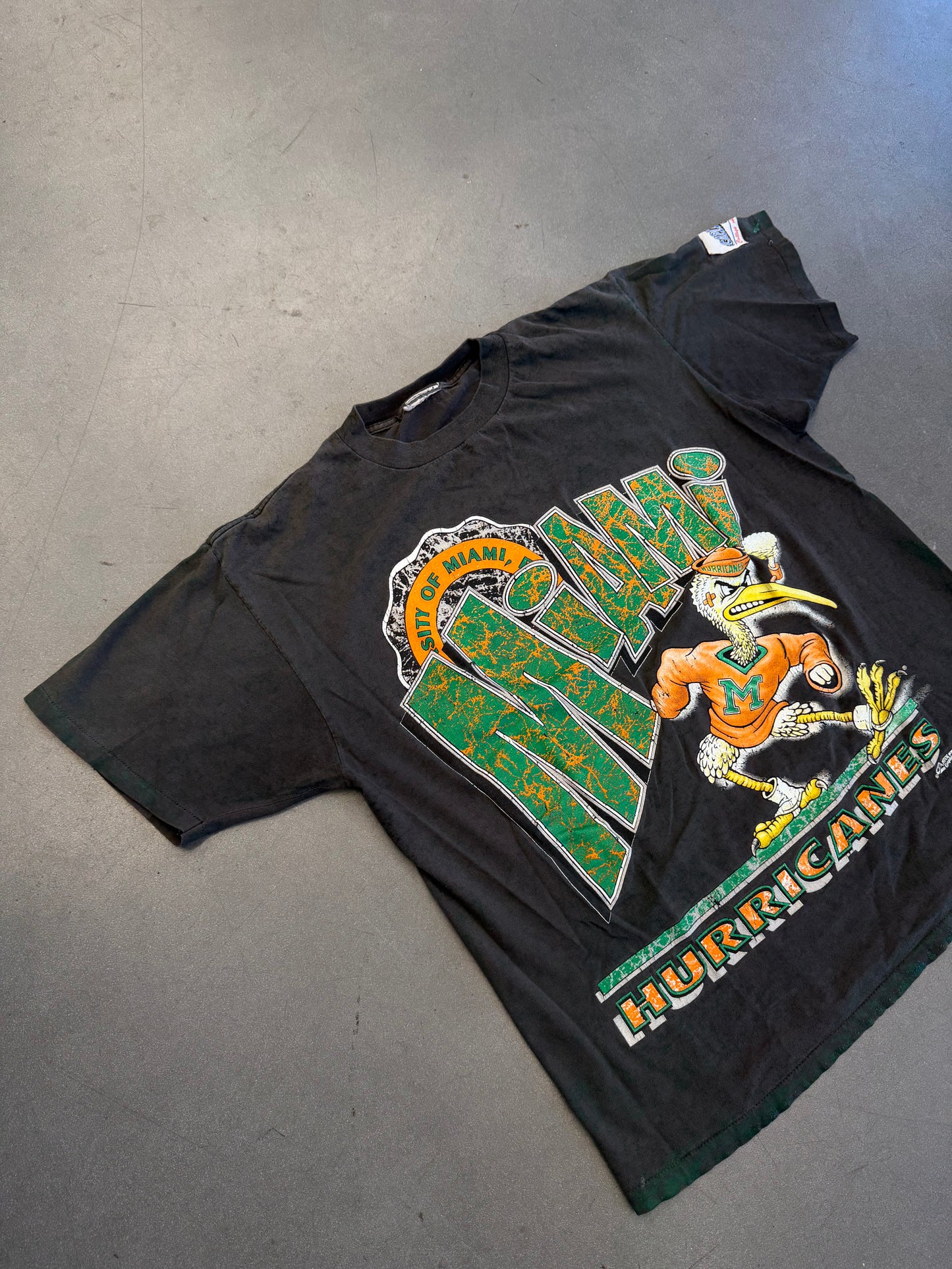 90S UNIVERSITY OF MIAMI CAPITOL GRAPHICS ANGRY SEBASTIAN TEE (CUT TAG)