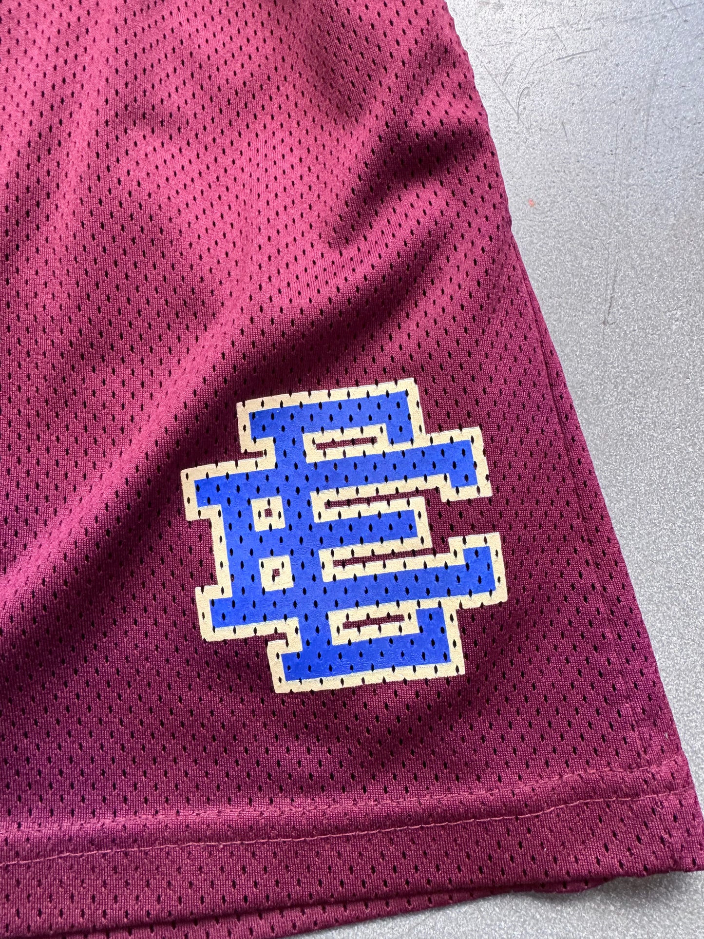 ERIC EMANUEL EE BASIC SHORT BURGUNDY BLUE LOGO (S)