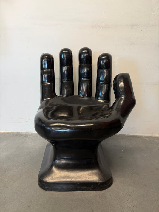 VINTAGE BLACK MOLDED PLASTIC HAND CHAIR