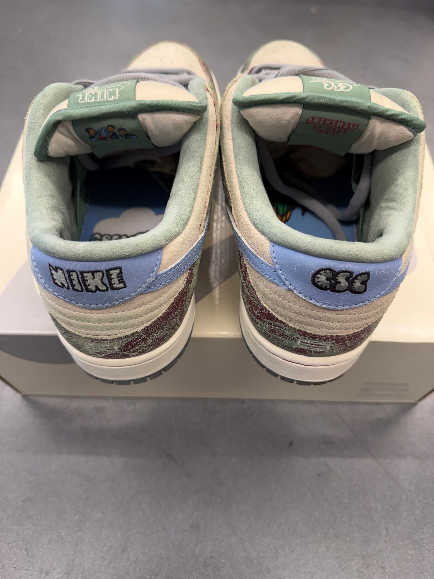2023 SIZE 11 NIKE SB DUNK LOW SB CRENSHAW SKATE SHOP (PRE-OWNED WITH BOX)