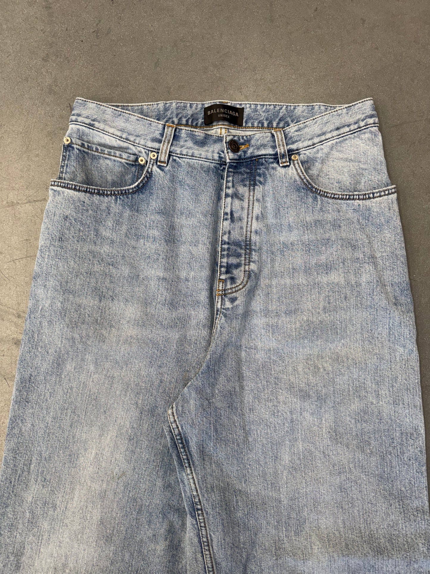 SS24 BALENCIAGA BAGGY DENIM JEANS - BLUE