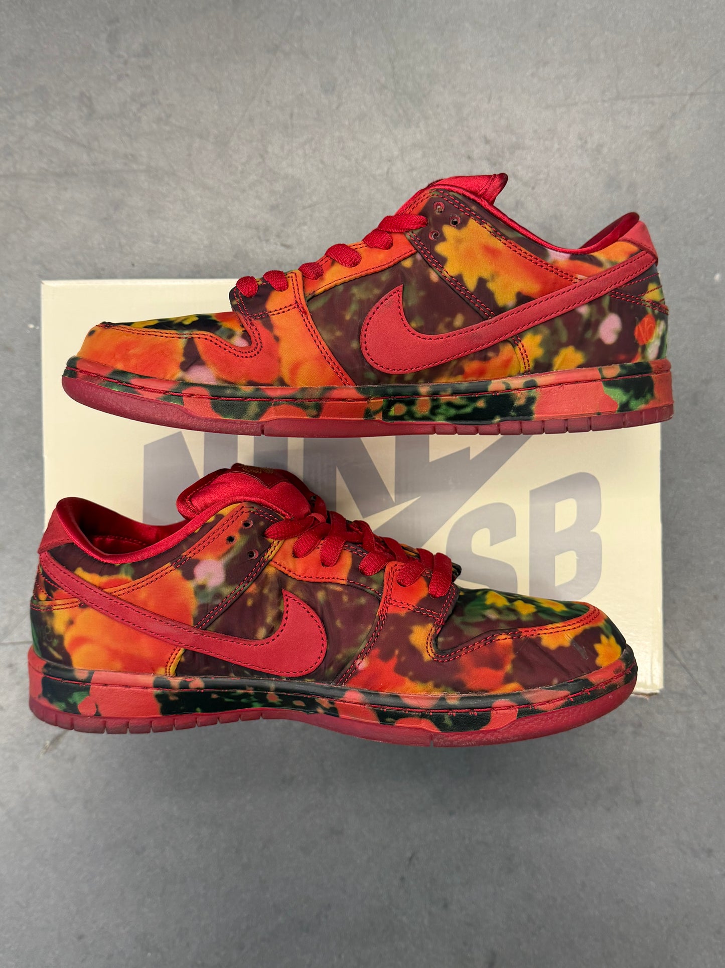 2024 NIKE SB DUNK LOW THE WIZARD OF OZ POPPY FIELD (W/BOX)