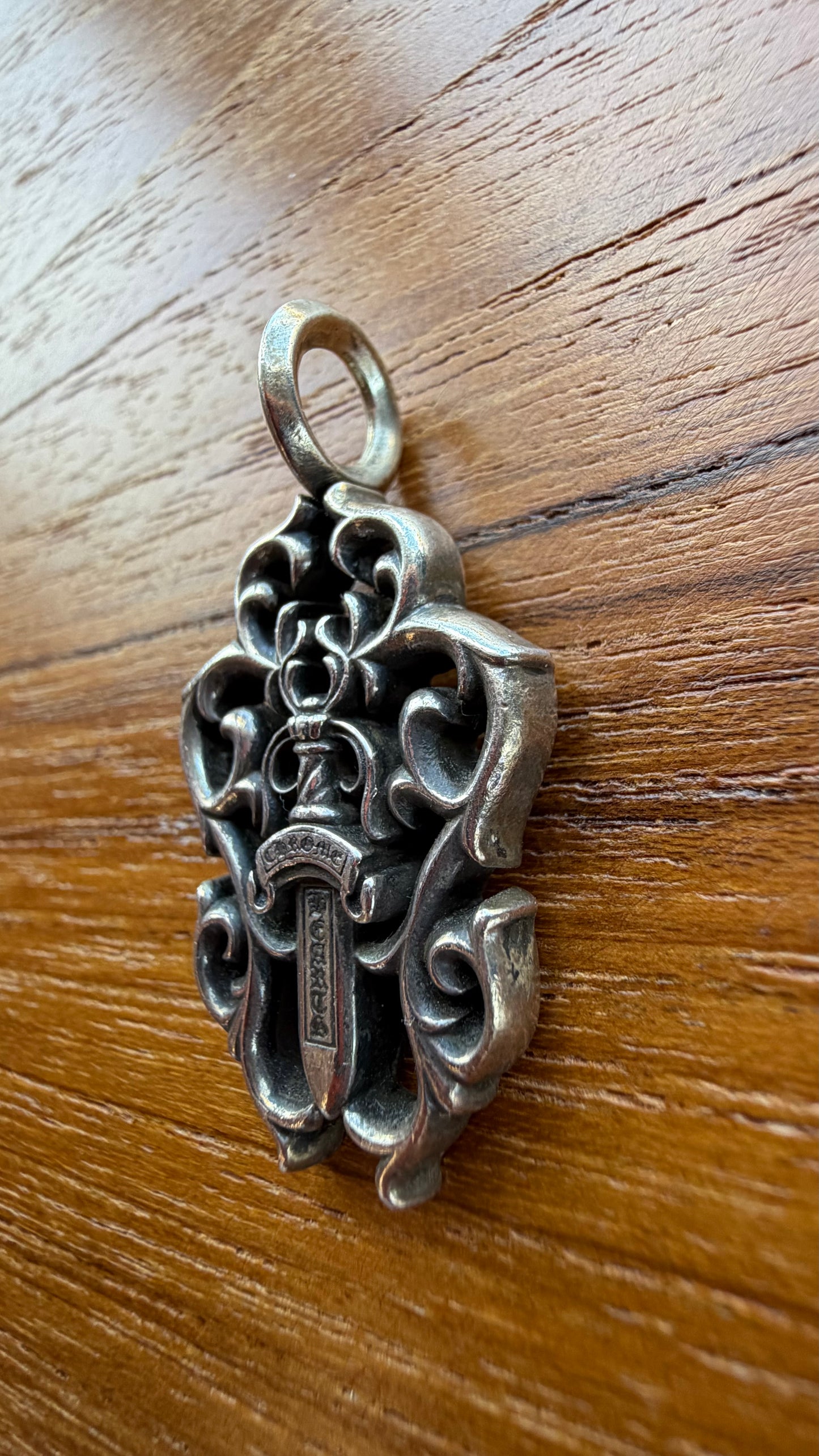 CHROME HEARTS VINE DAGGER SILVER PENDANT