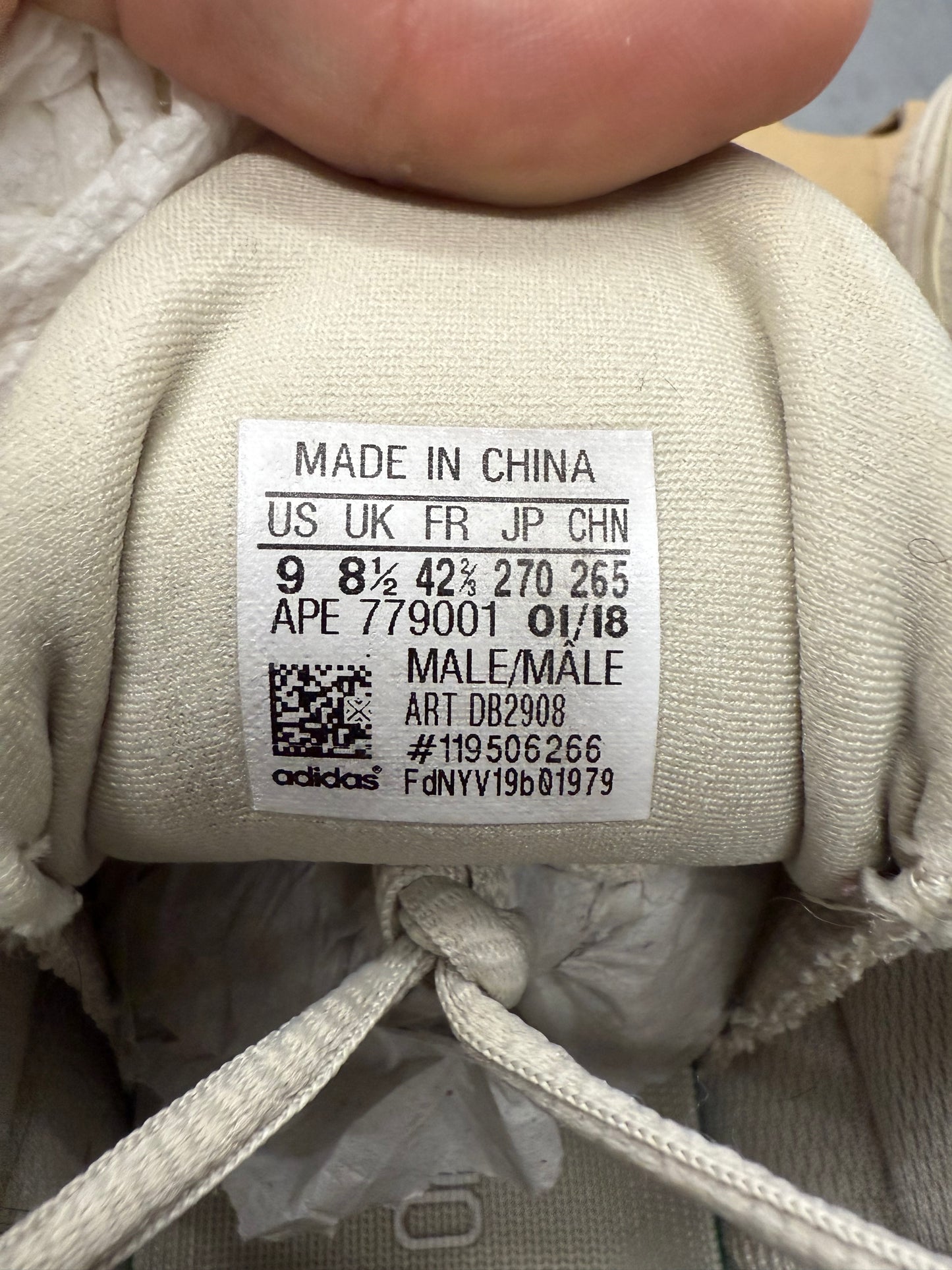 2022 SIZE 9 ADIDAS YEEZY 500 BLUSH