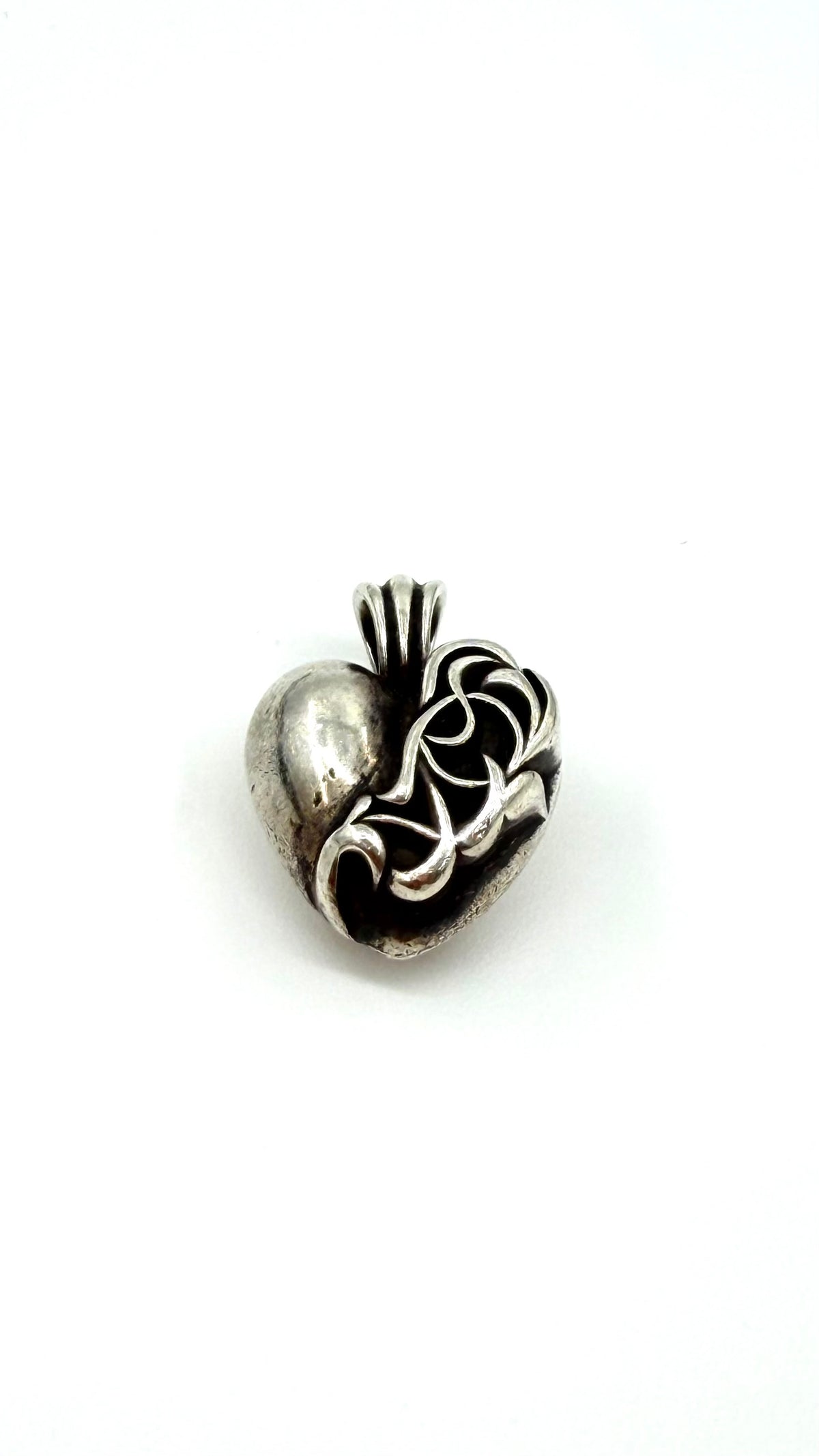 CHROME HEARTS LAS VEGAS VINE HEART SILVER PENDANT