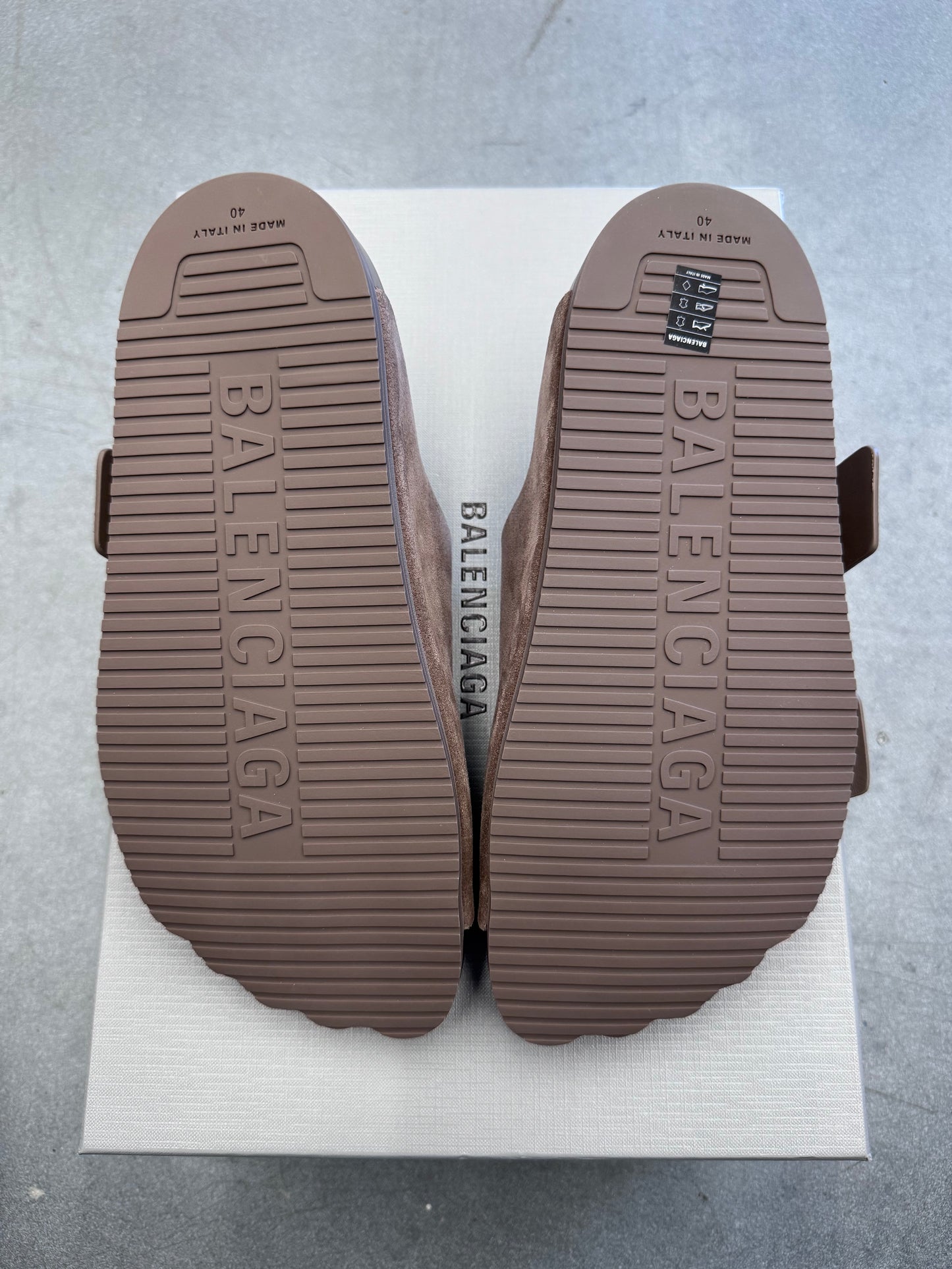 SIZE 40 BALENCIAGA SUNDAY SANDAL BROWN SUEDE (NEW WITH BOX)
