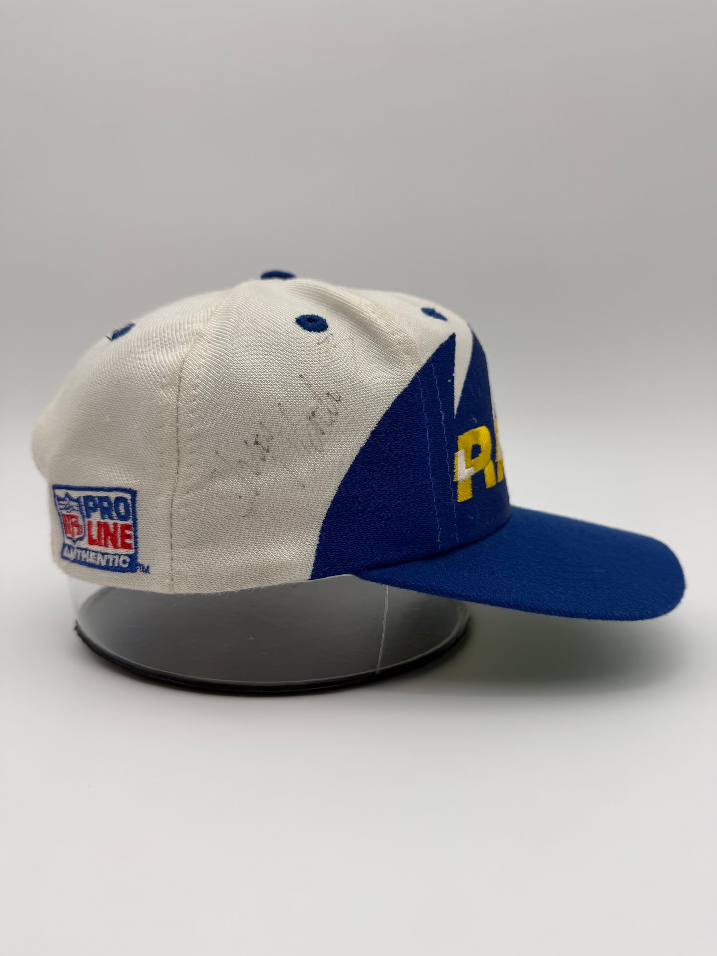 90'S LA RAMS SHARKTOOTH LOGO ATHLETIC SIGNED SNAPBACK (PRO LINE TAG)