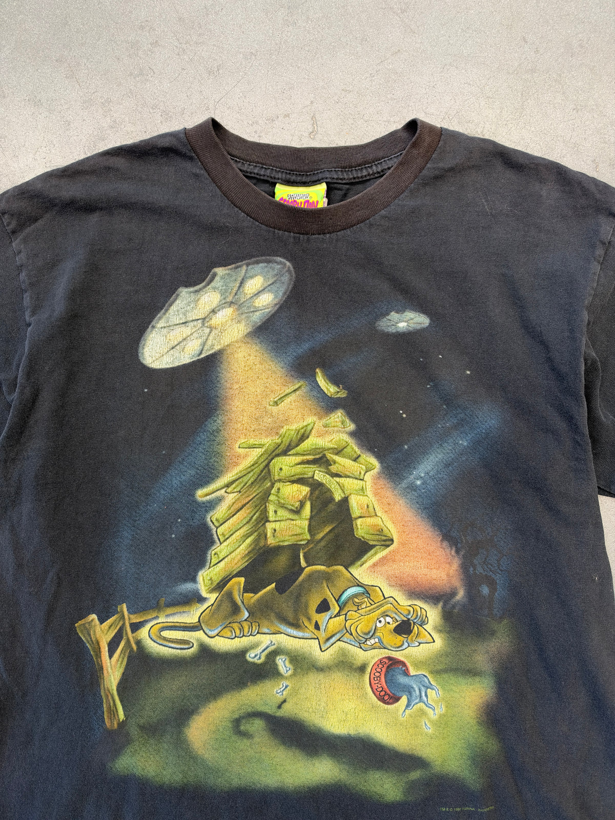 1997 SCOOBY DOO UFO TEE (CARTOON NETWORK TAG)
