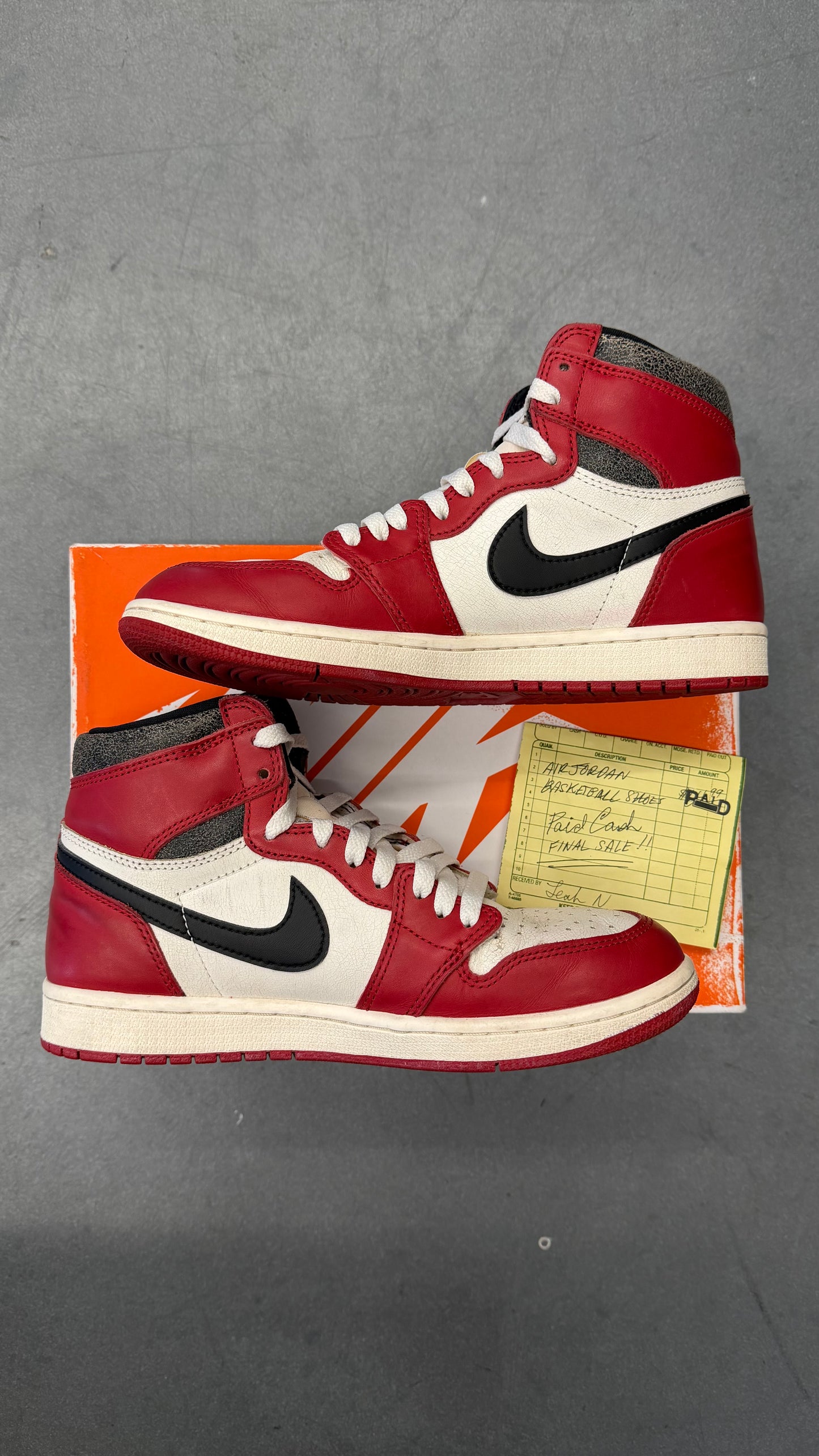 2022 JORDAN 1 RETRO HIGH OG CHICAGO LOST AND FOUND