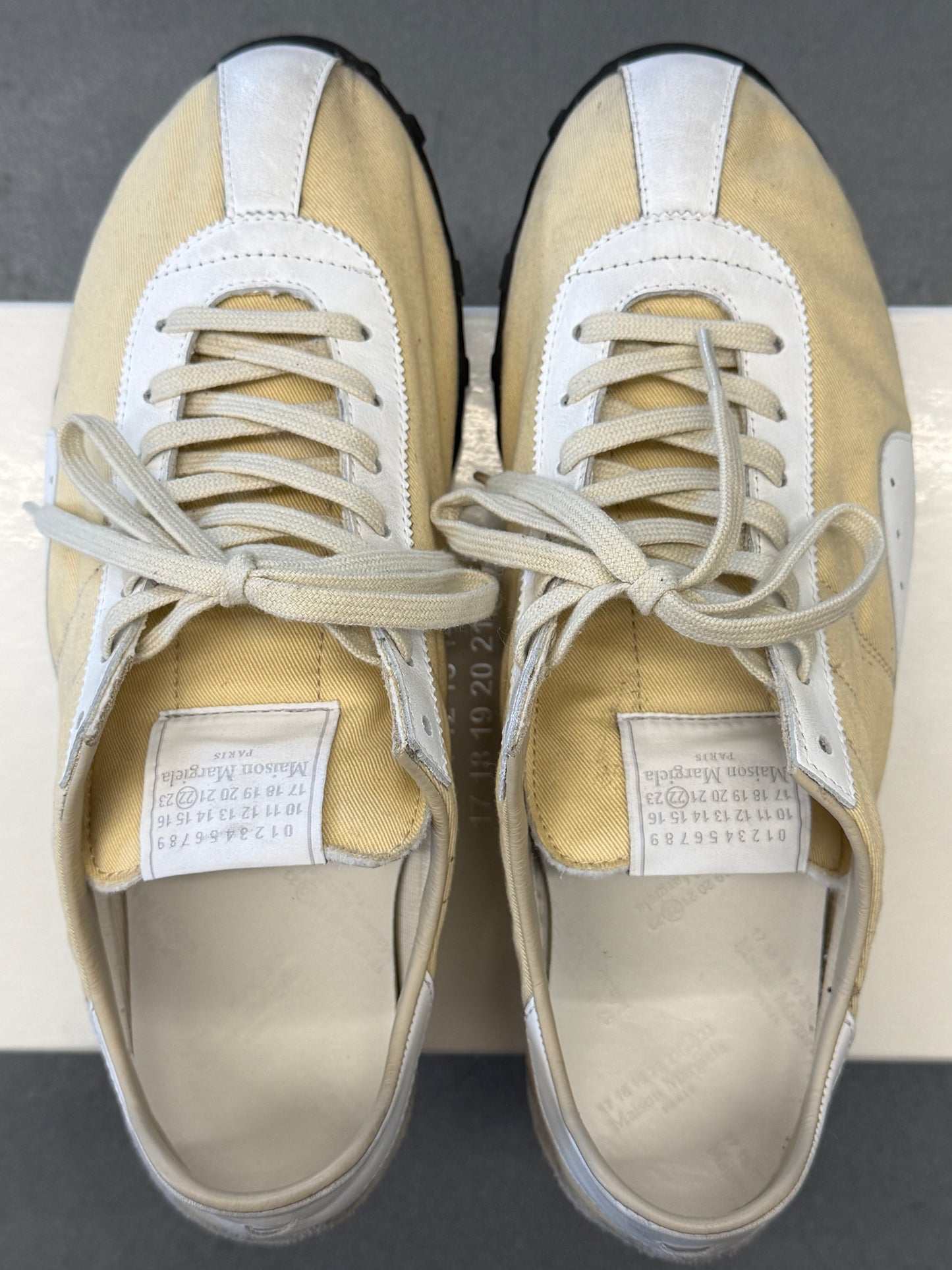 MAISON MARGIELA SPRINTER SNEAKERS - CREAM (W/BOX)