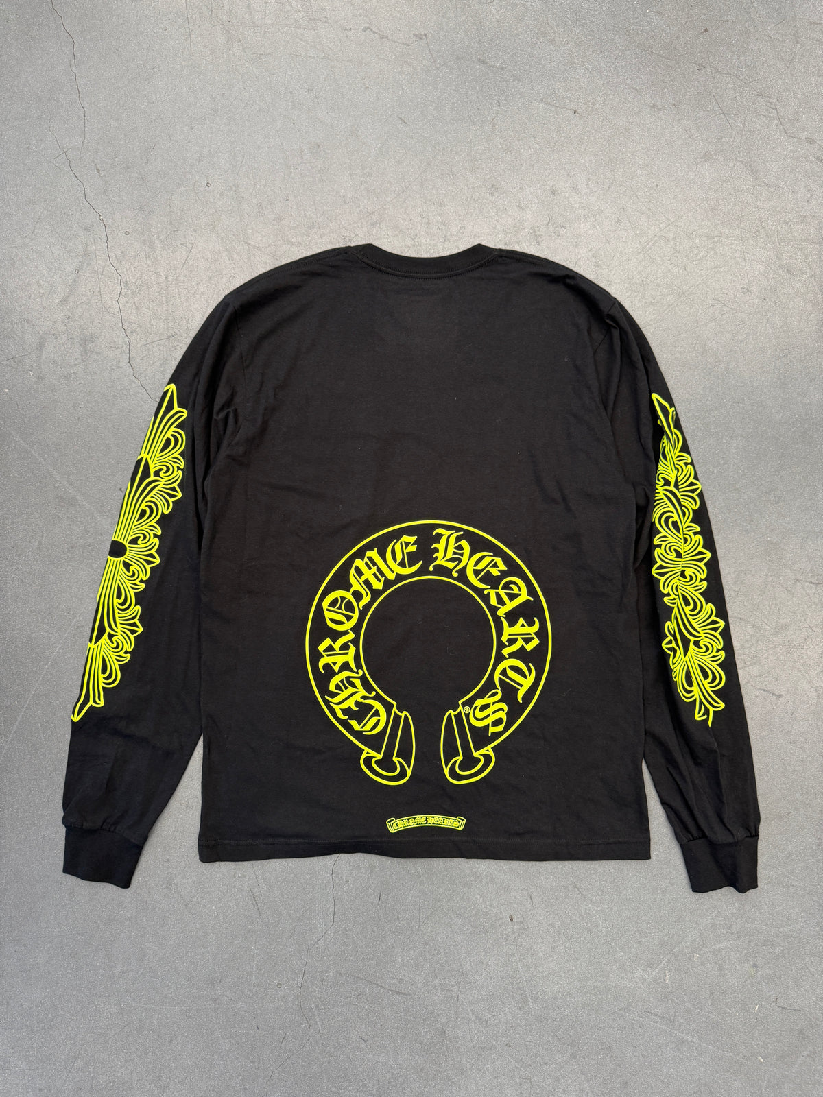 CHROME HEARTS HORSESHOE FLORAL LONG SLEEVE POCKET TEE - BLACK/NEON YELLOW