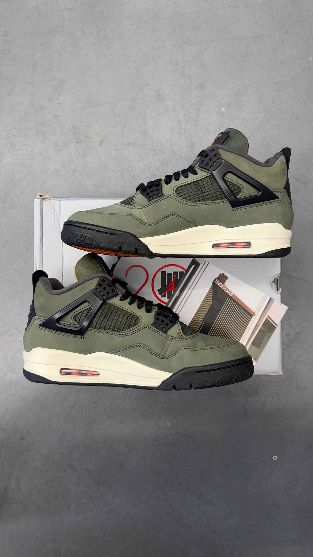2025 AIR JORDAN 4 RETRO OG SP UNDEFEATED
