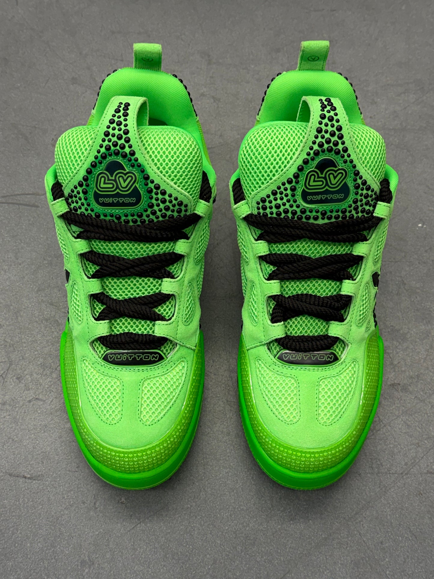 LOUIS VUITTON LV SKATE SNEAKER - VIBRANT GREEN (W/BOX)