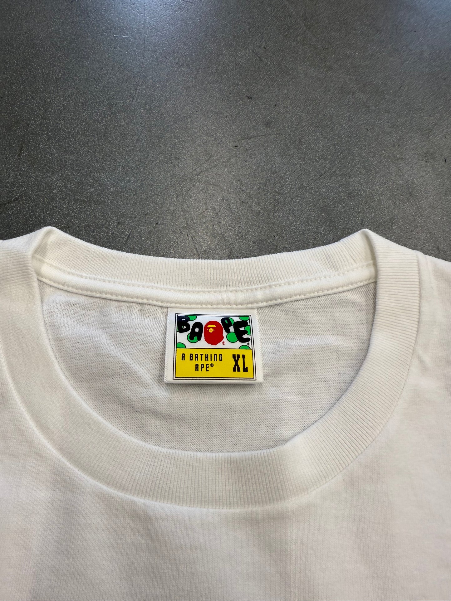 SS23 A BATHING APE BAPE COLORS NYC LOGO TEE - WHITE (XL) (NEW IN BAG)