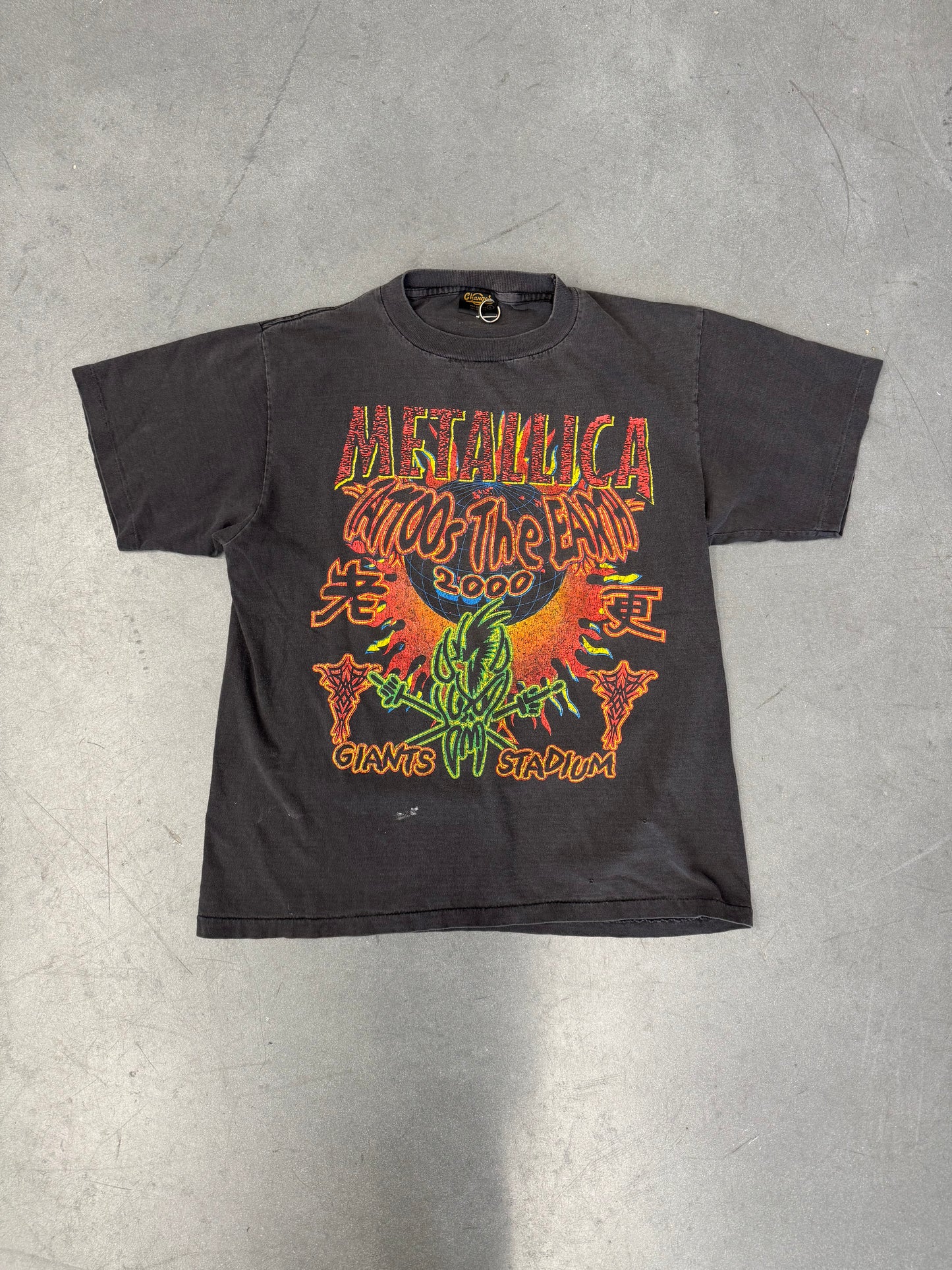 2000 METALLICA TATTOOS THE EARTH BOOTLEG TEE (CHANGES TAG)