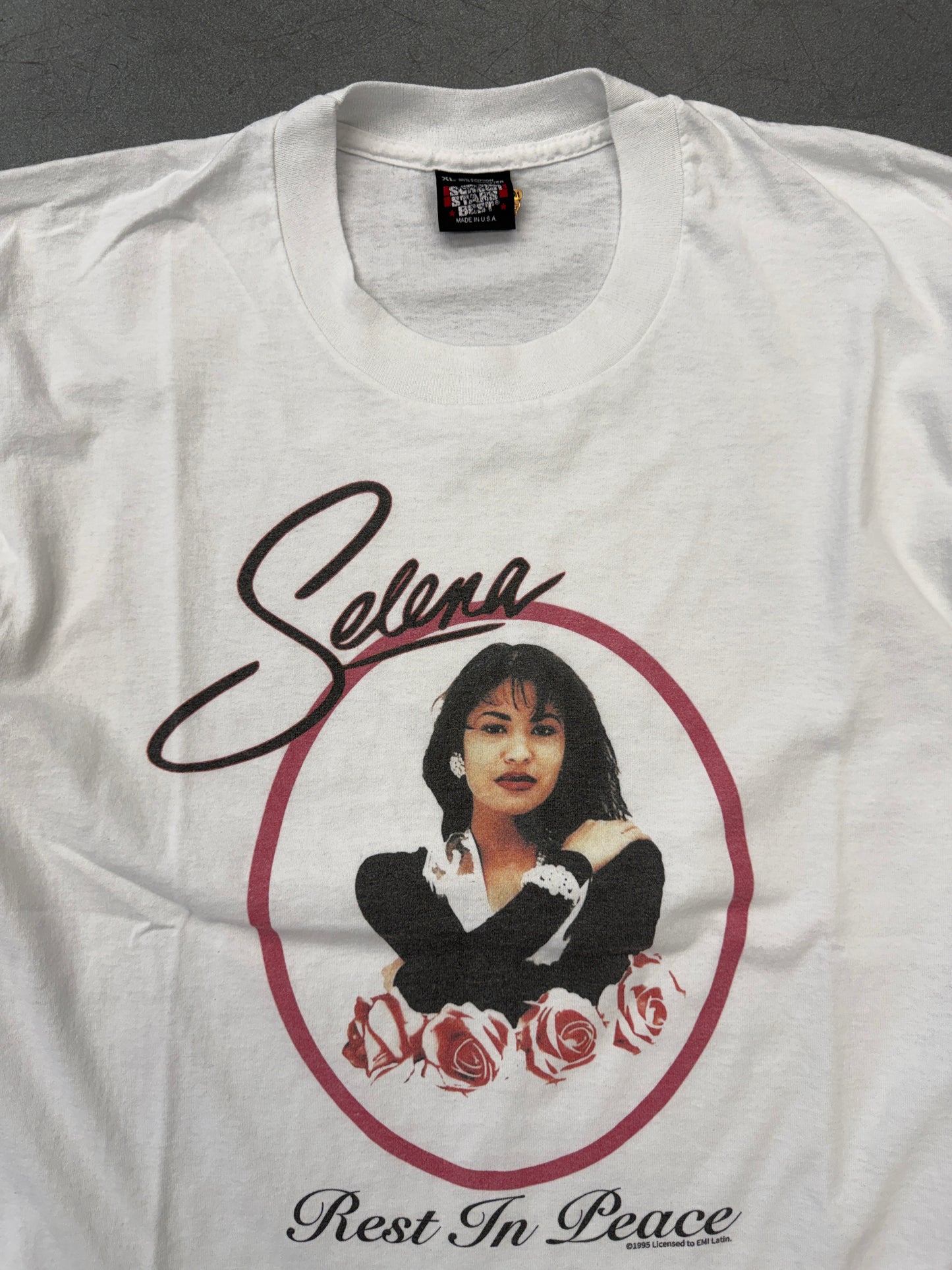 1995 SELENA REST IN PEACE MEMORIAL SHIRT (SCREEN STARS BEST TAG)