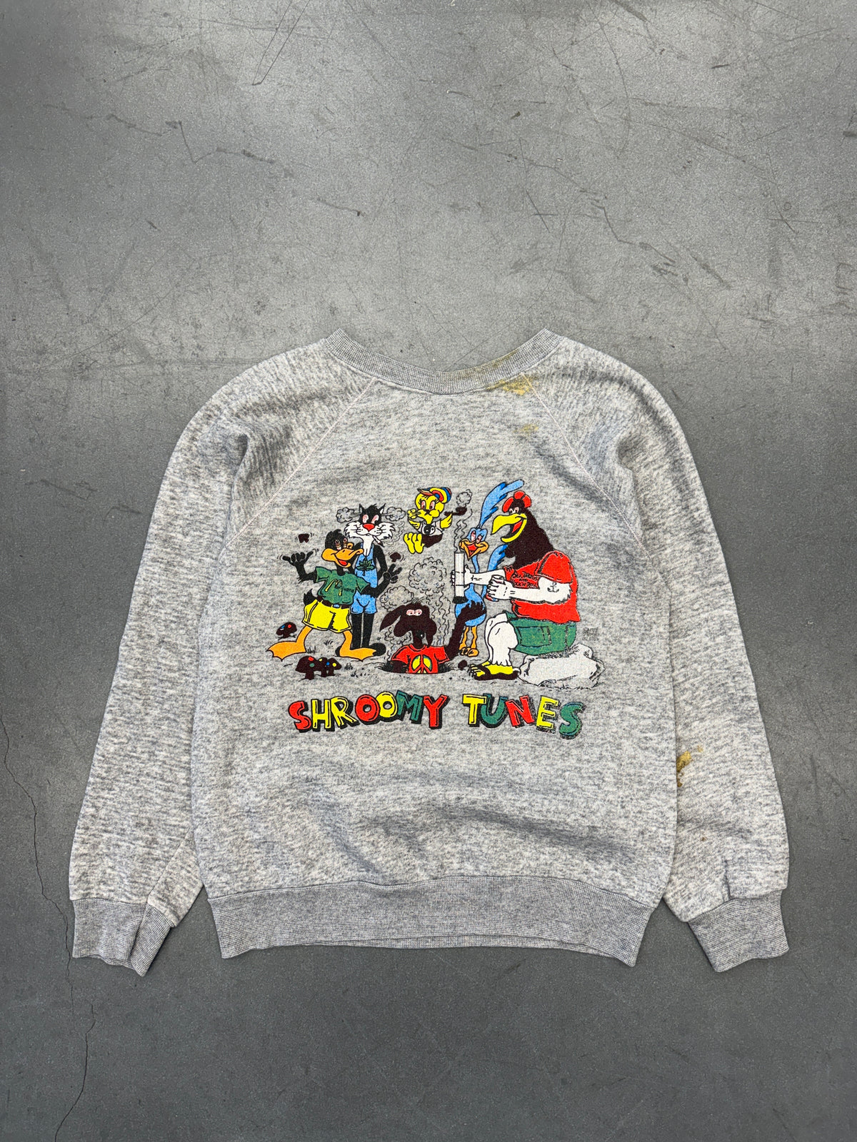 90'S TOKE UP DOC! SHROOMY TUNES CREWNECK (ULTRA-FLEECE 220 TAG)