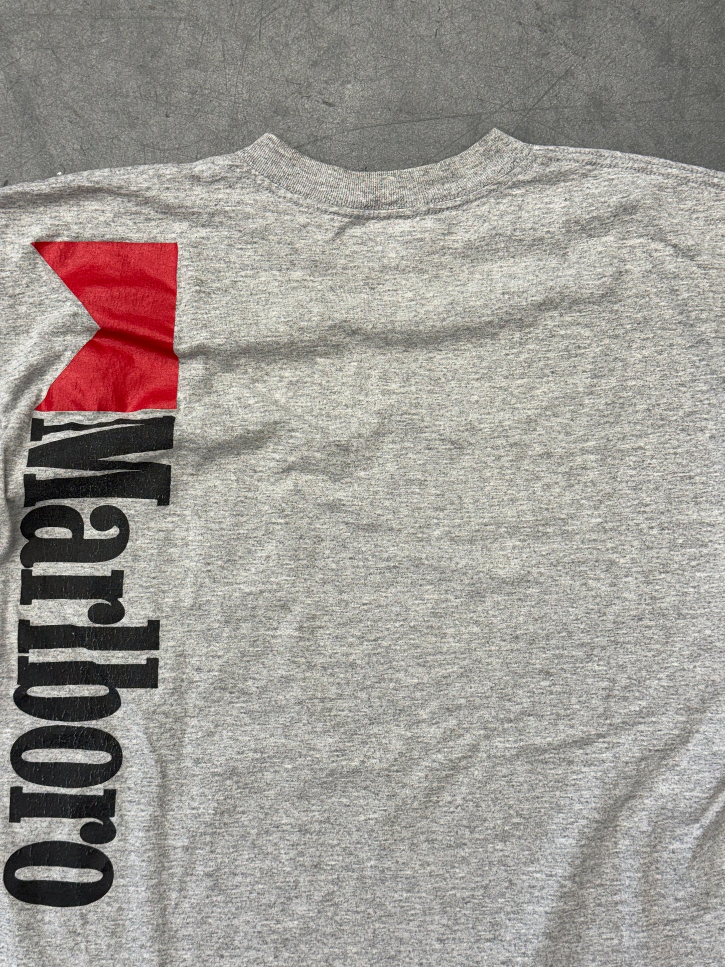 90'S MARLBORO VERTICAL SPELL-OUT POCKET TEE (FADED TAG)