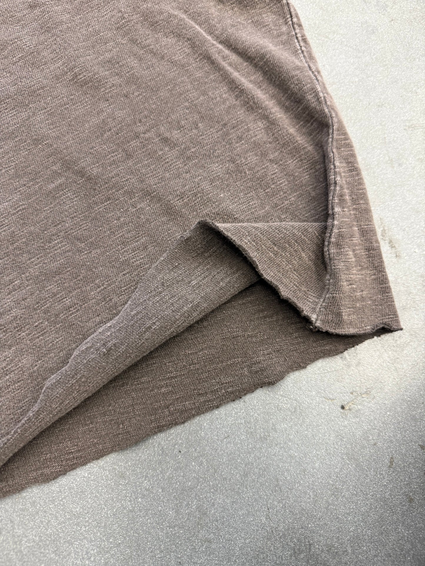 YEEZY SEASON 3 CROPPED COLLEGE SLUB KNIT TEE - ONYX SHADE (S)