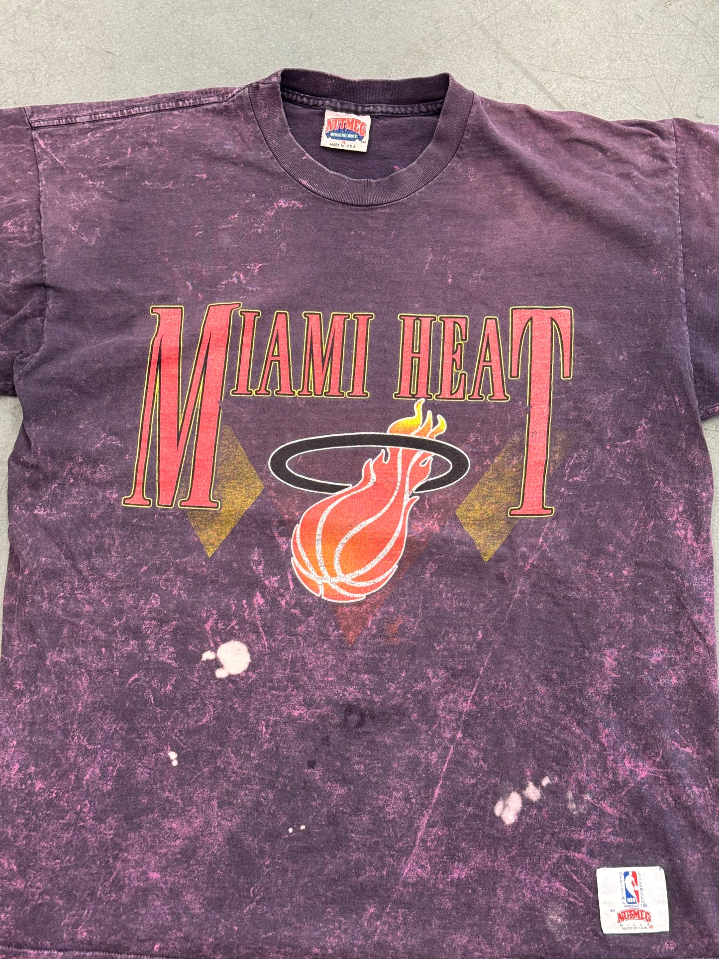 90S MIAMI HEAT PURPLE FADED TEE (NUTMEG TAG)