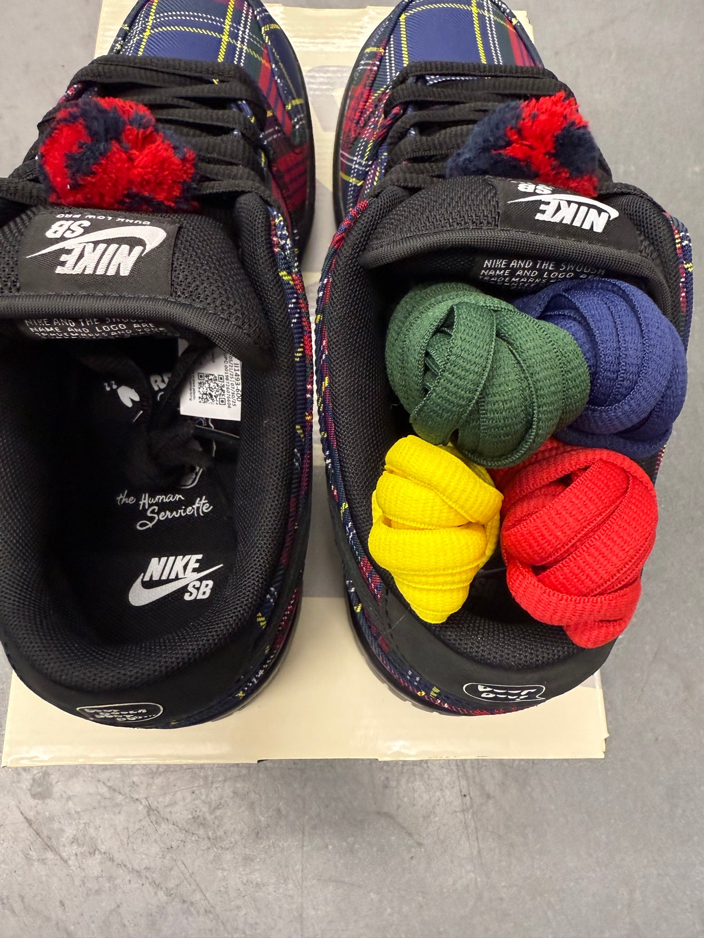 2025 SIZE 9 NIKE SB DUNK LOW NARDWUAR