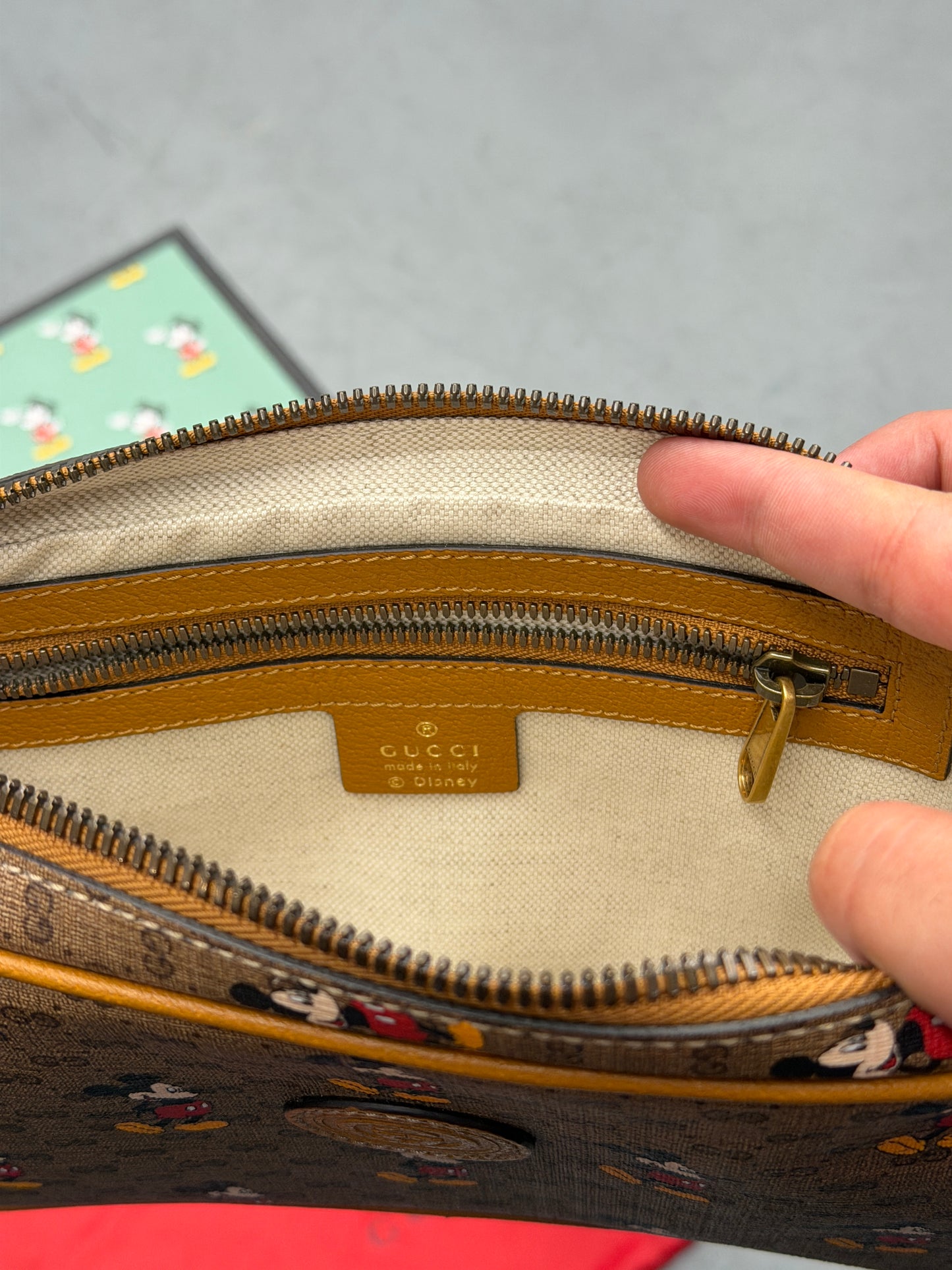 GUCCI DISNEY MICKEY GG SUPREME BELT BAG BEIGE