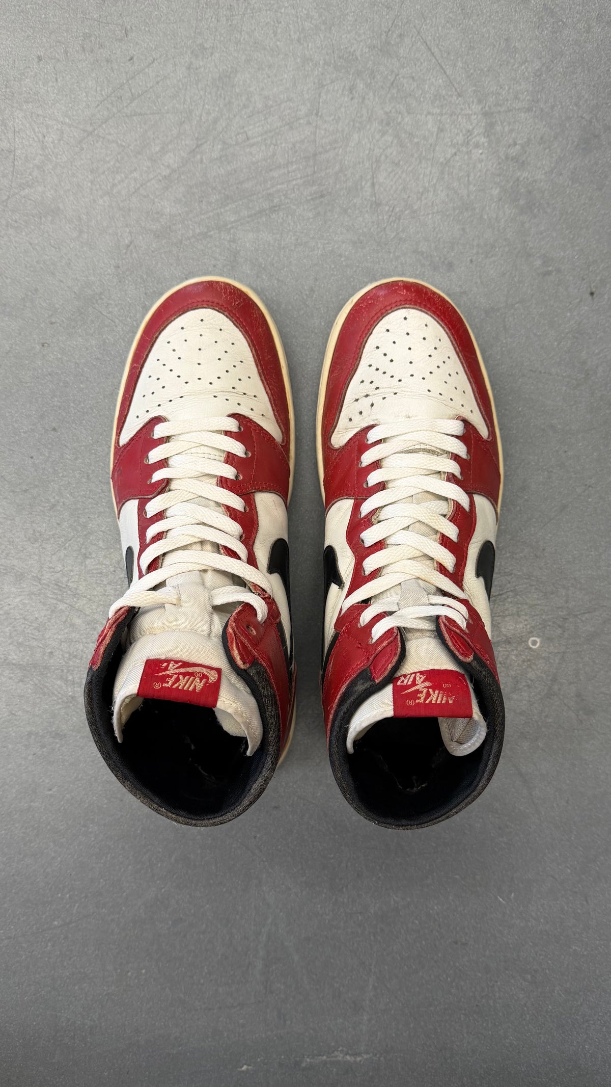 1985 AIR JORDAN 1 HIGH - CHICAGO (E)