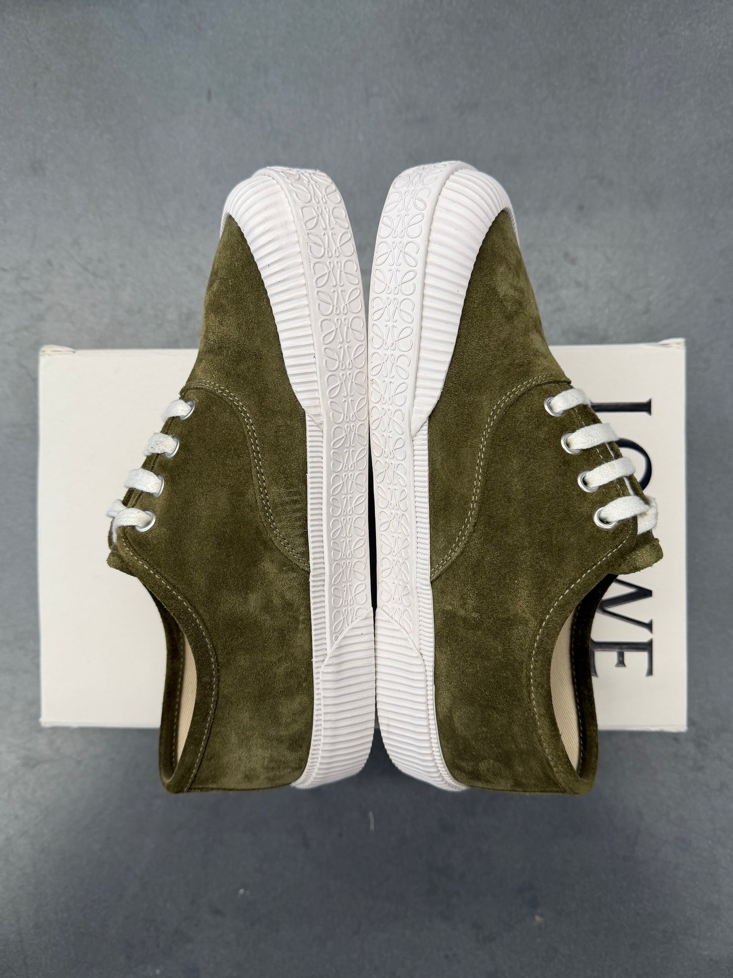 2024 LOEWE TERRA VULCA LACE UP SNEAKER - OLIVE (W/BOX)