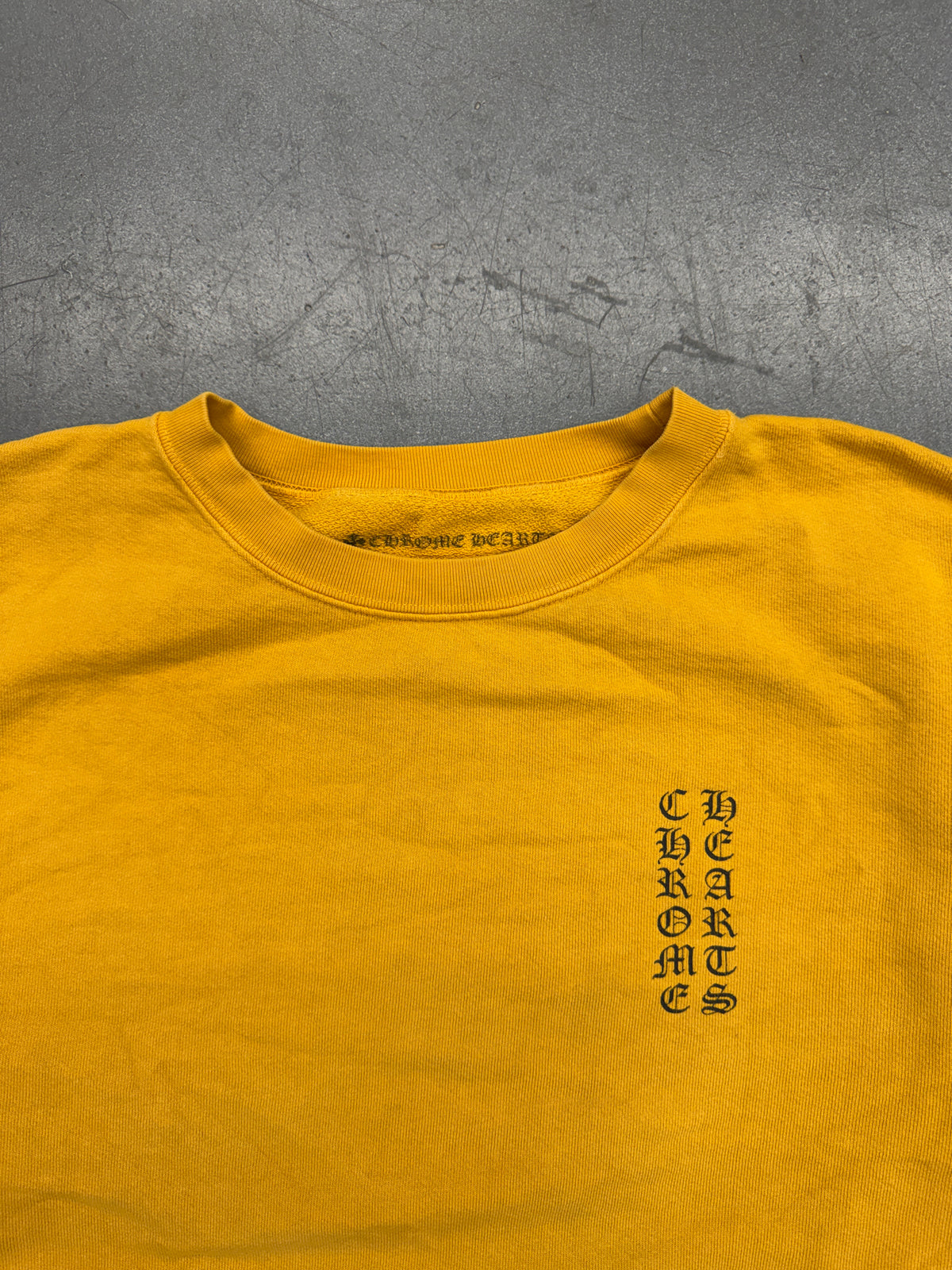 CHROME HEARTS VERTICAL LOGO CREWNECK SWEATER - MUSTARD/BLACK