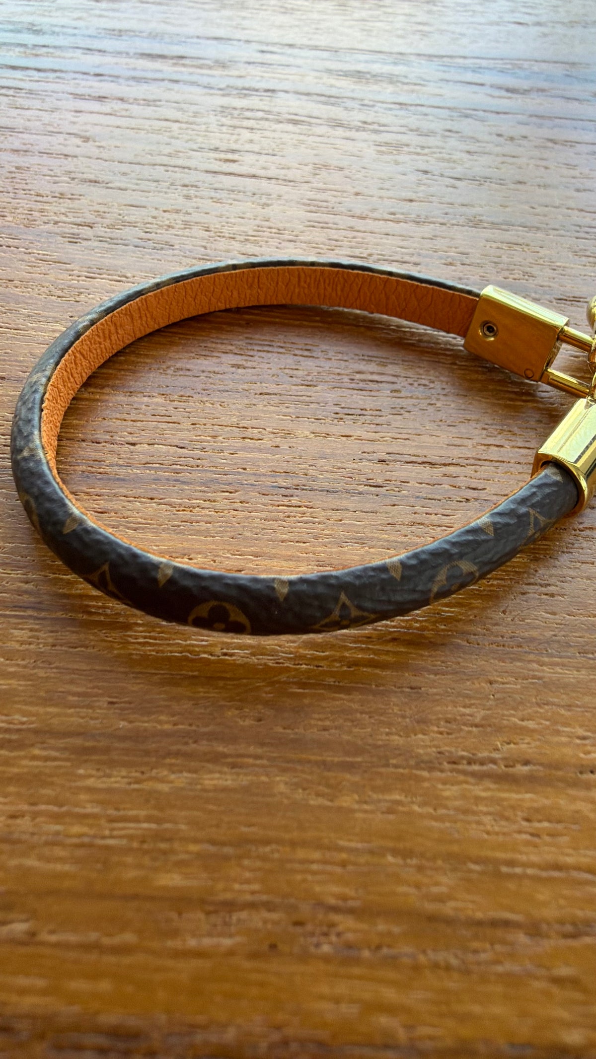LOUIS VUITTON MONOGRAM CRAZY IN LOCK CHARM BRACELET