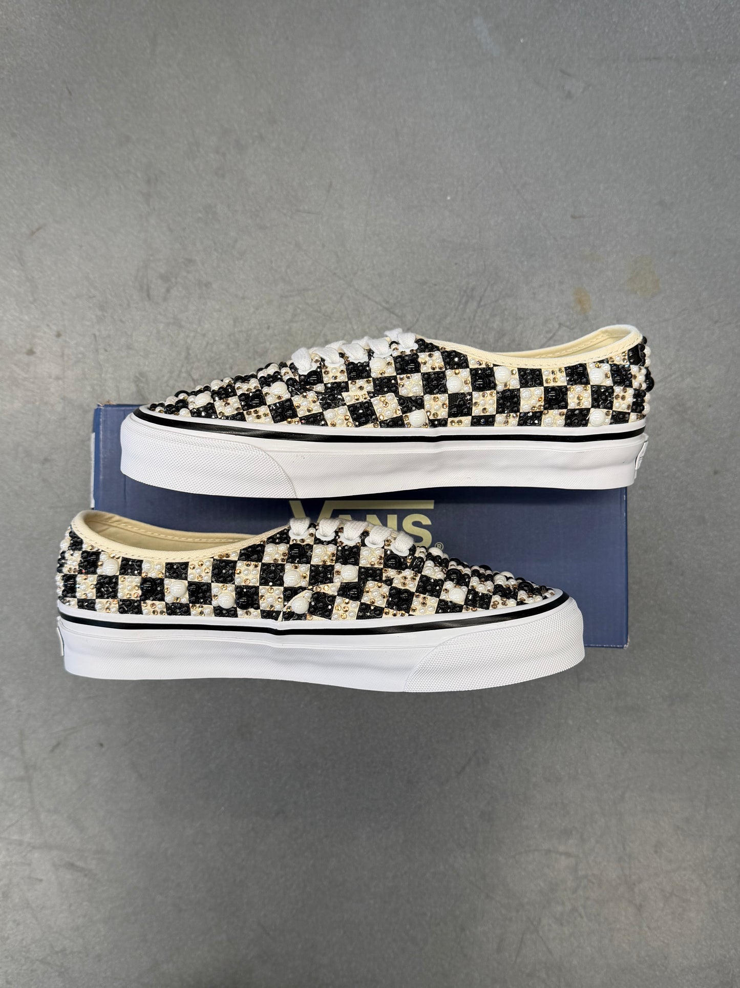 MATTIAS GOLLIN VANS AUTHENTIC LX (NEW WITH SIGNED BOX)