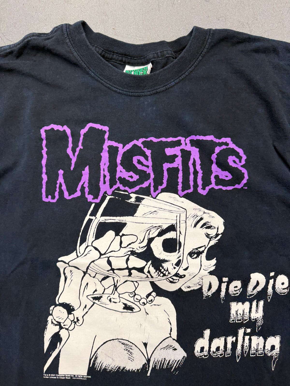2001 MISFITS DIE DIE MY DARLING TEE (CINDER BLOCK TAG)