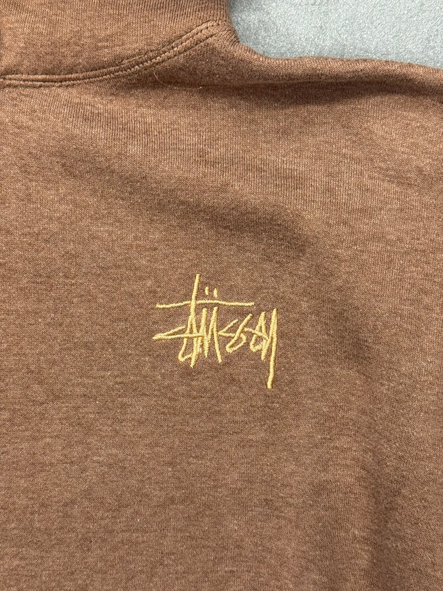 90S STUSSY EMBROIDERED SIDE LOGO HOODIE (MADE IN USA STUSSY TAG)