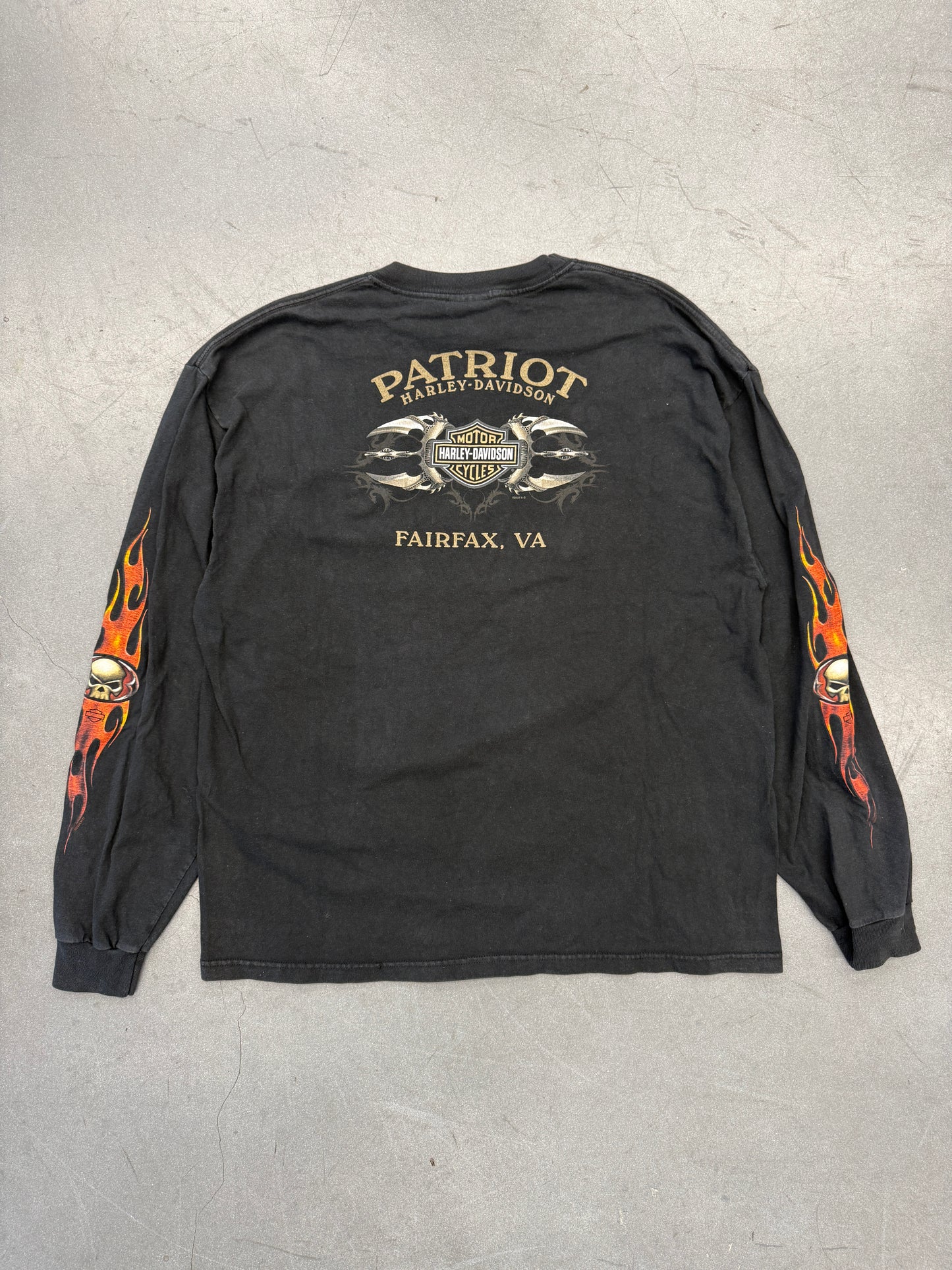 2004 HARLEY-DAVIDSON SKULL FLAME LONG SLEEVE TEE (HARLEY-DAVIDSON TAG)