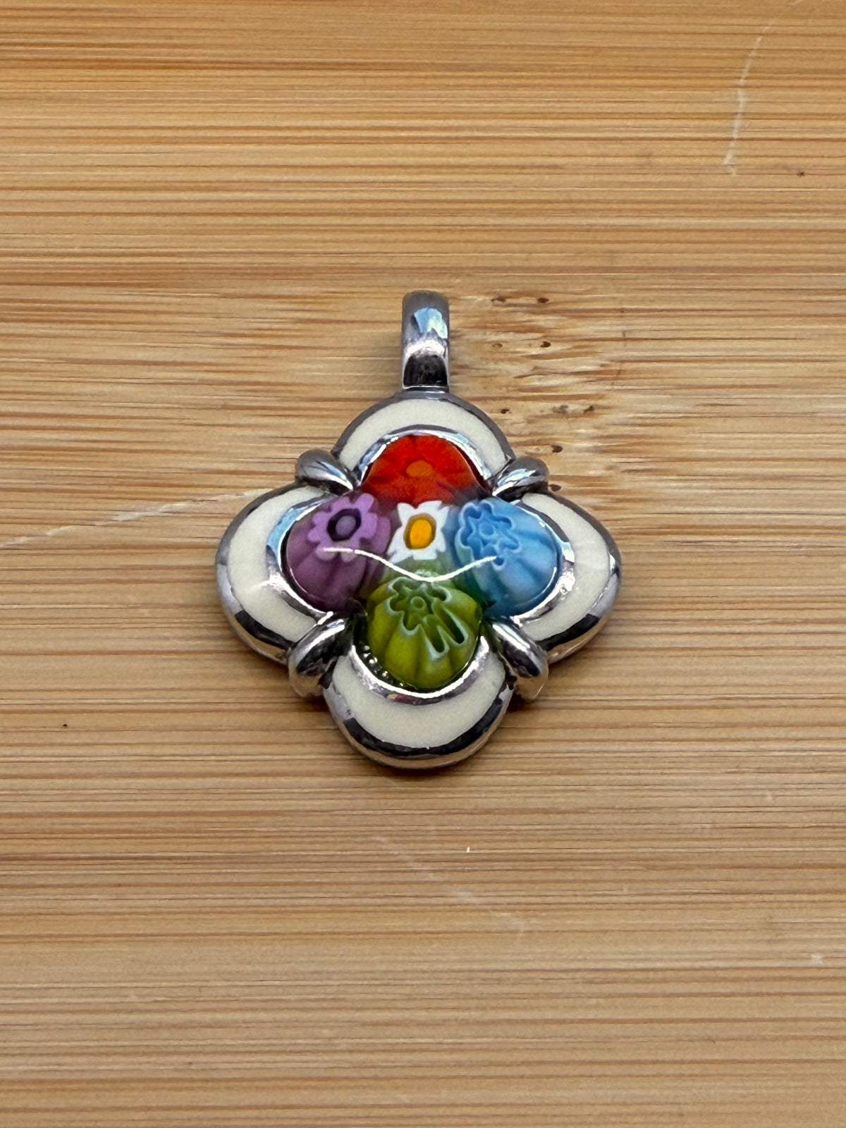 ALAN K. QUATREFOIL MILLEFIORI MURANO GLASS MULTICOLOR FLOWERS CLOVER SILVER PENDANT