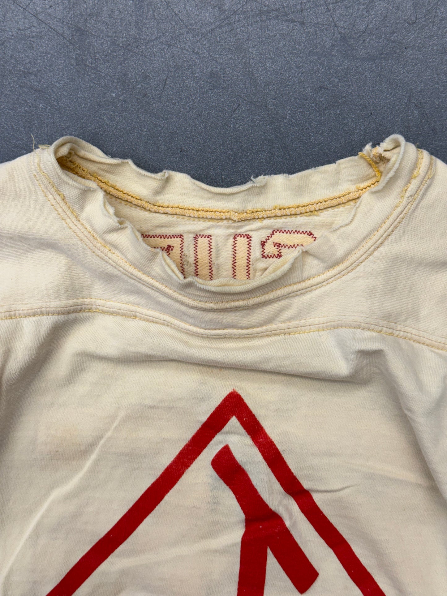 80S SUE #25 FOOTBALL DIAMOND J TOP - CREAM/RED