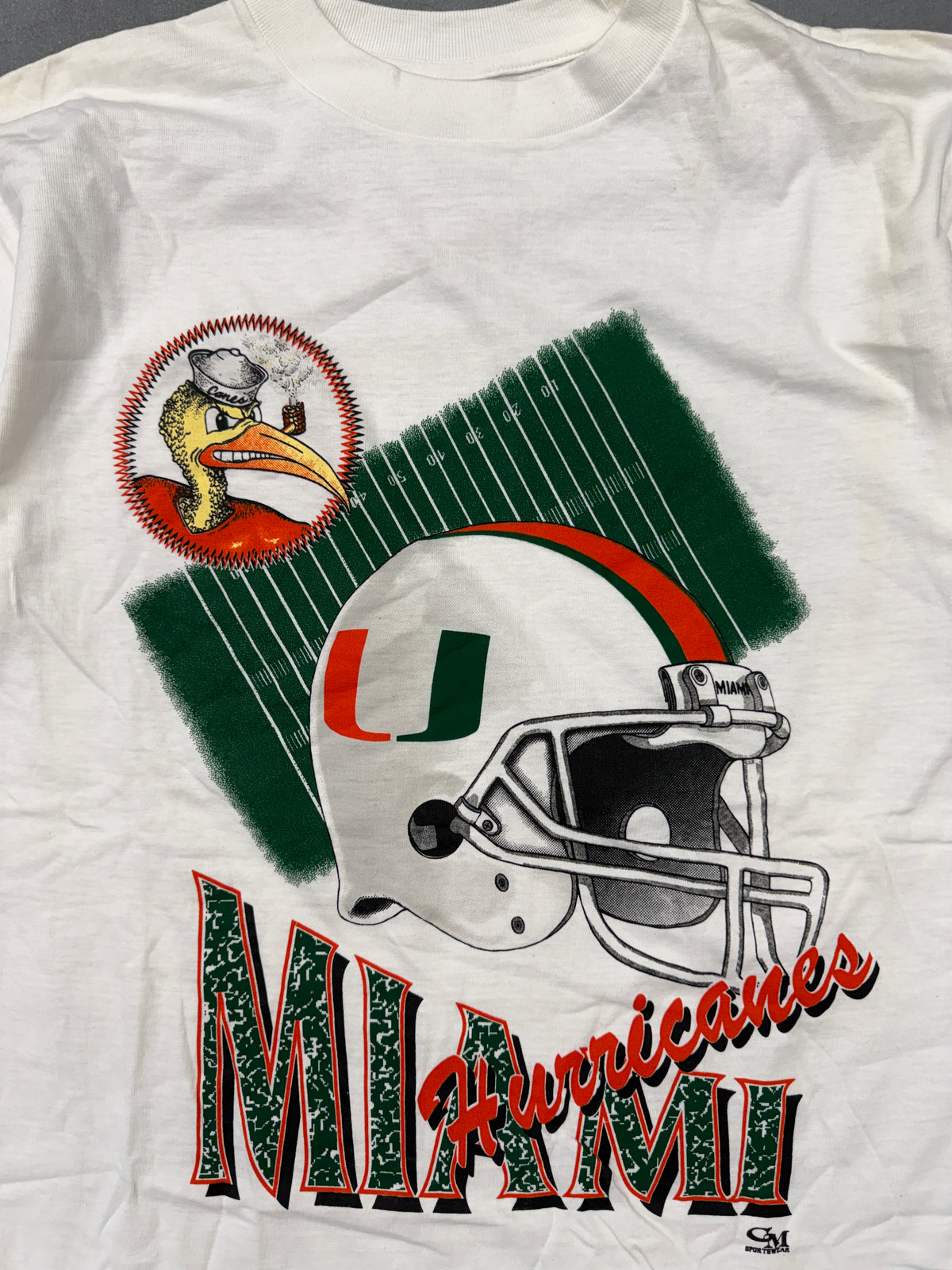 90'S MIAMI HURRICANES HELMET & FIELD TEE (MAGIC TEE'S TAG)