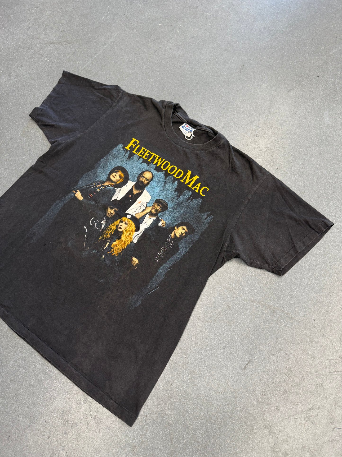 1990 FLEETWOOD MAC BEHIND THE MASK TEE (HANES TAG)