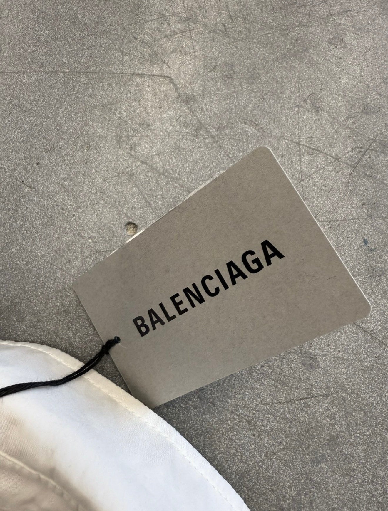BALENCIAGA TWISTED WHITE POPLIN BUTTON UP SHIRT XS NWT