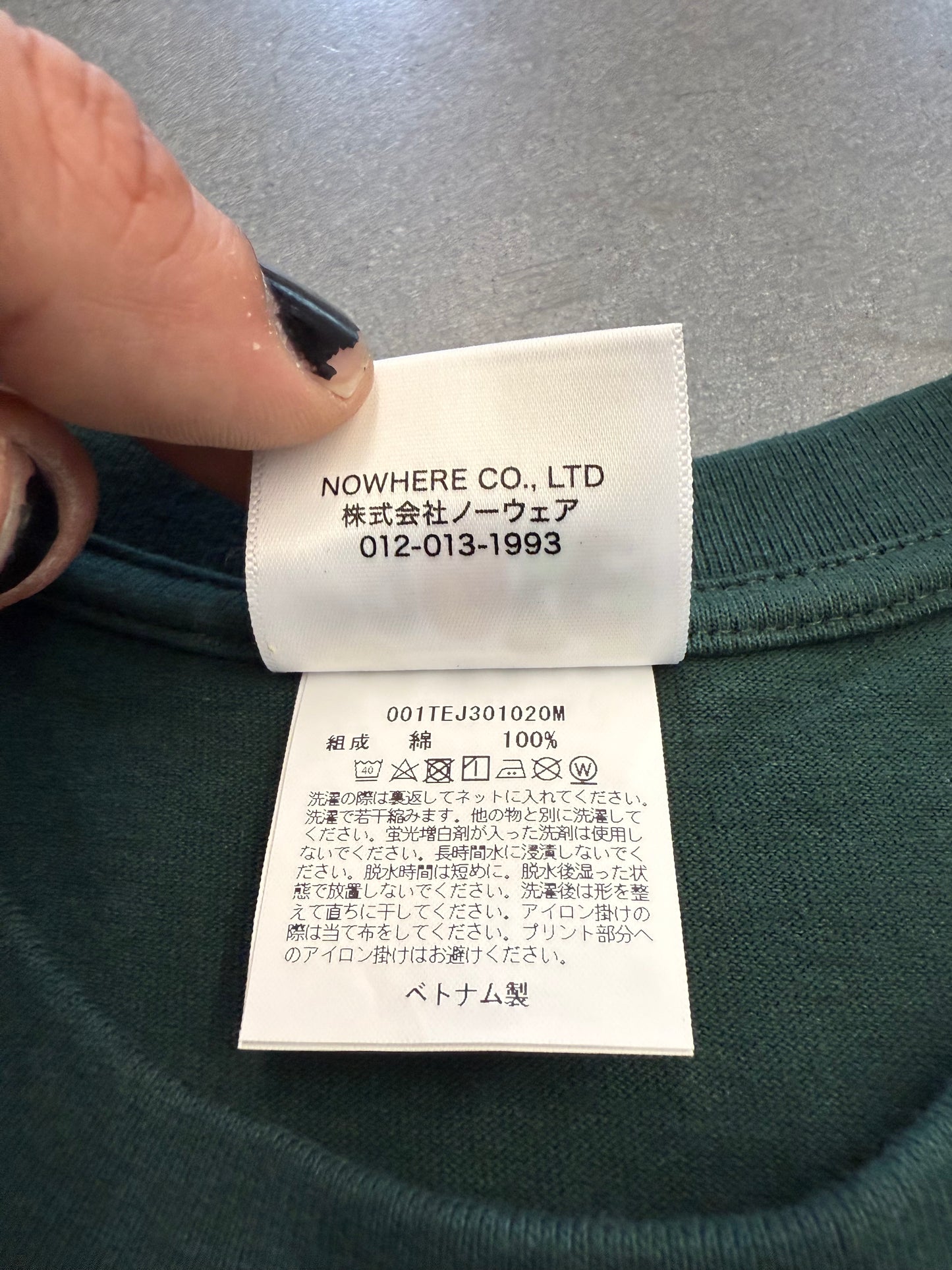 SS23 BAPE COLORS NYC LOGO TEE - GREEN (L) (NEW IN BAG)