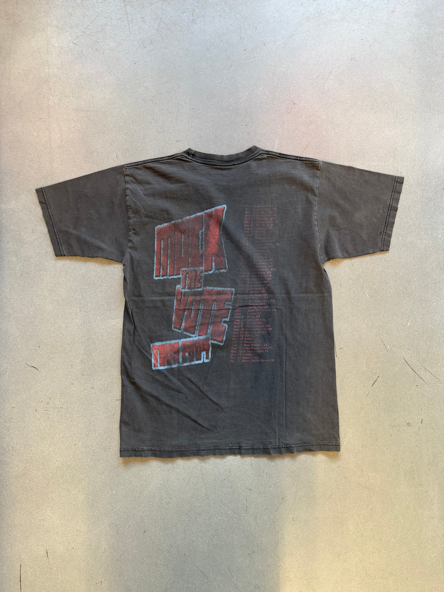 2004 GWAR MOCK THE VOTE TOUR TEE (CYGNUS TAG)