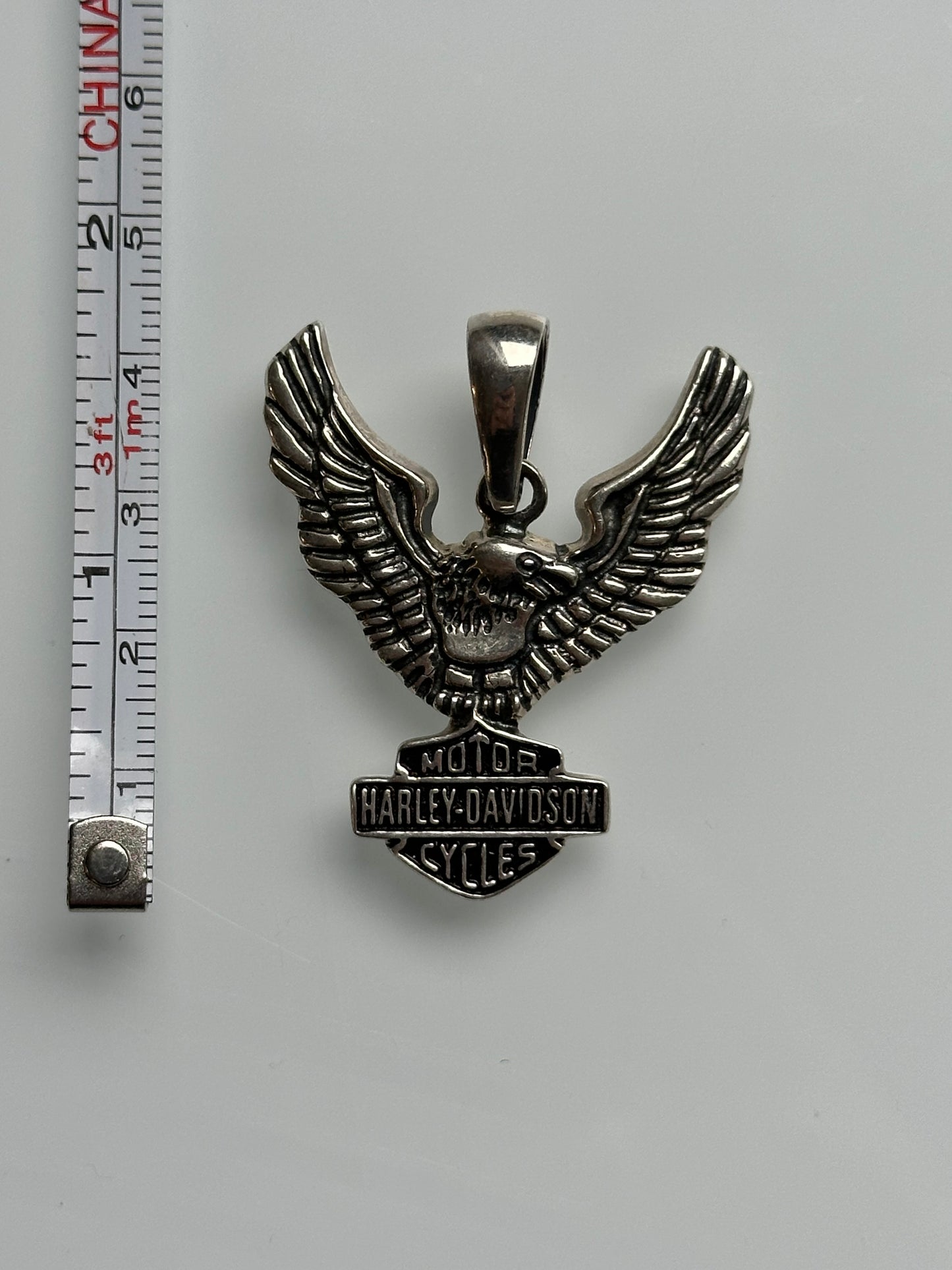 90’S HARLEY-DAVIDSON EAGLE STERLING PENDANT (13.4 GRAMS)