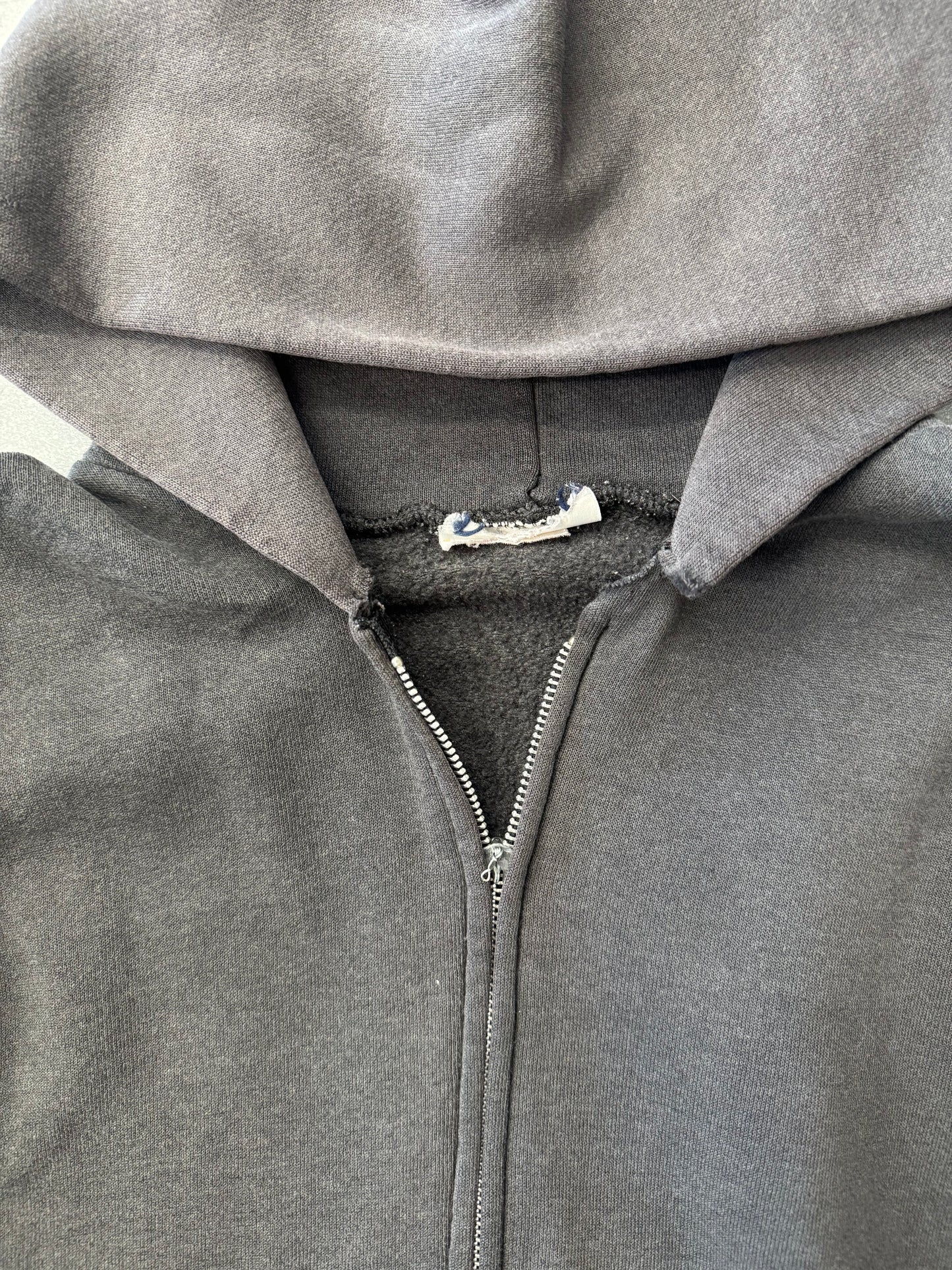 90S BIKER RAGS KNOXVILLE, TN. FLAME-SLEEVES ZIP-UP HOODIE (CUT TAGS) (BROKEN ZIPPER)