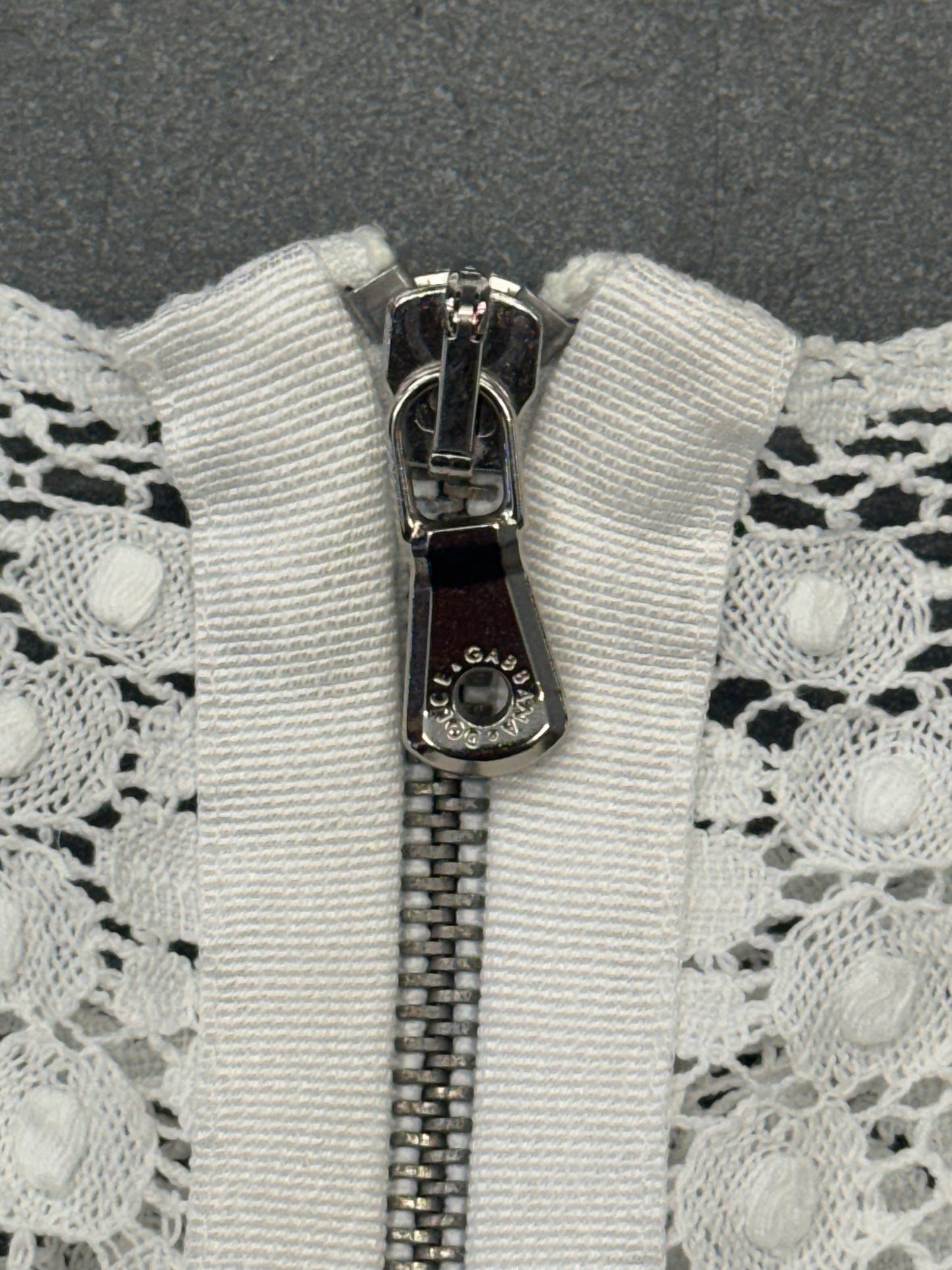 Y2K DOLCE GABANA LACE CROP TOP