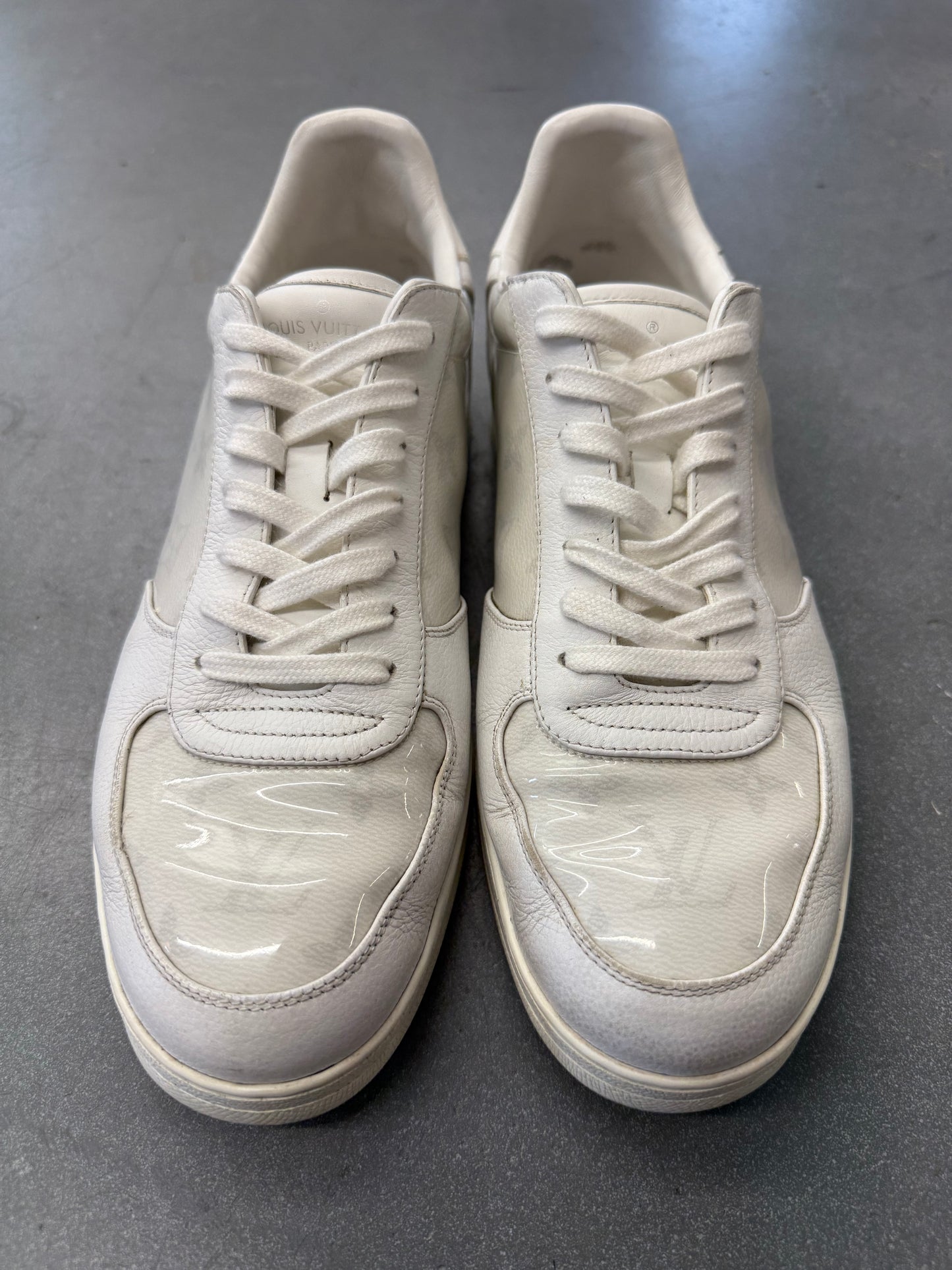 LOUIS VUITTON RIVOLI SNEAKER - WHITE