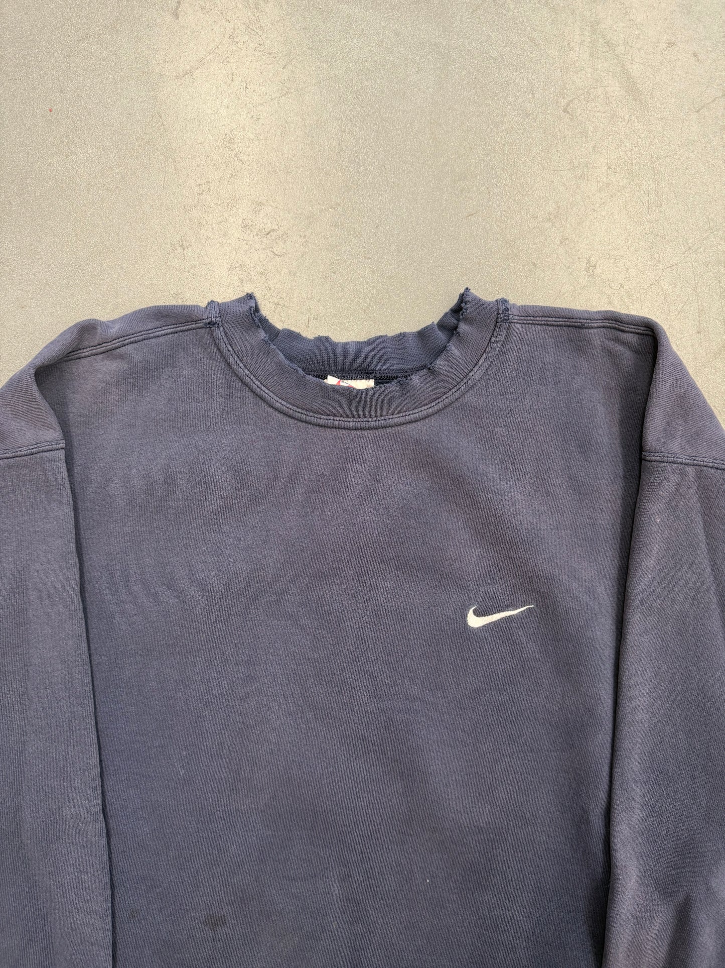 90S NIKE SIDE SWOOSH PAINT SPLATTERED CREWNECK - NAVY (NIKE RED SWOOSH TAG)