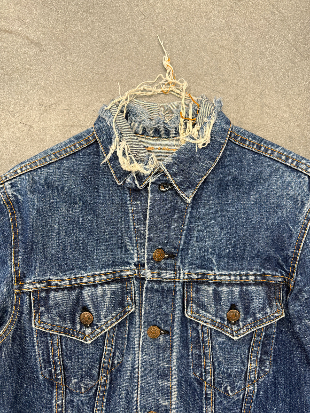70'S LEVI STRAUSS & CO DISTRESSED COLLAR DENIM JACKET (NO TAG)