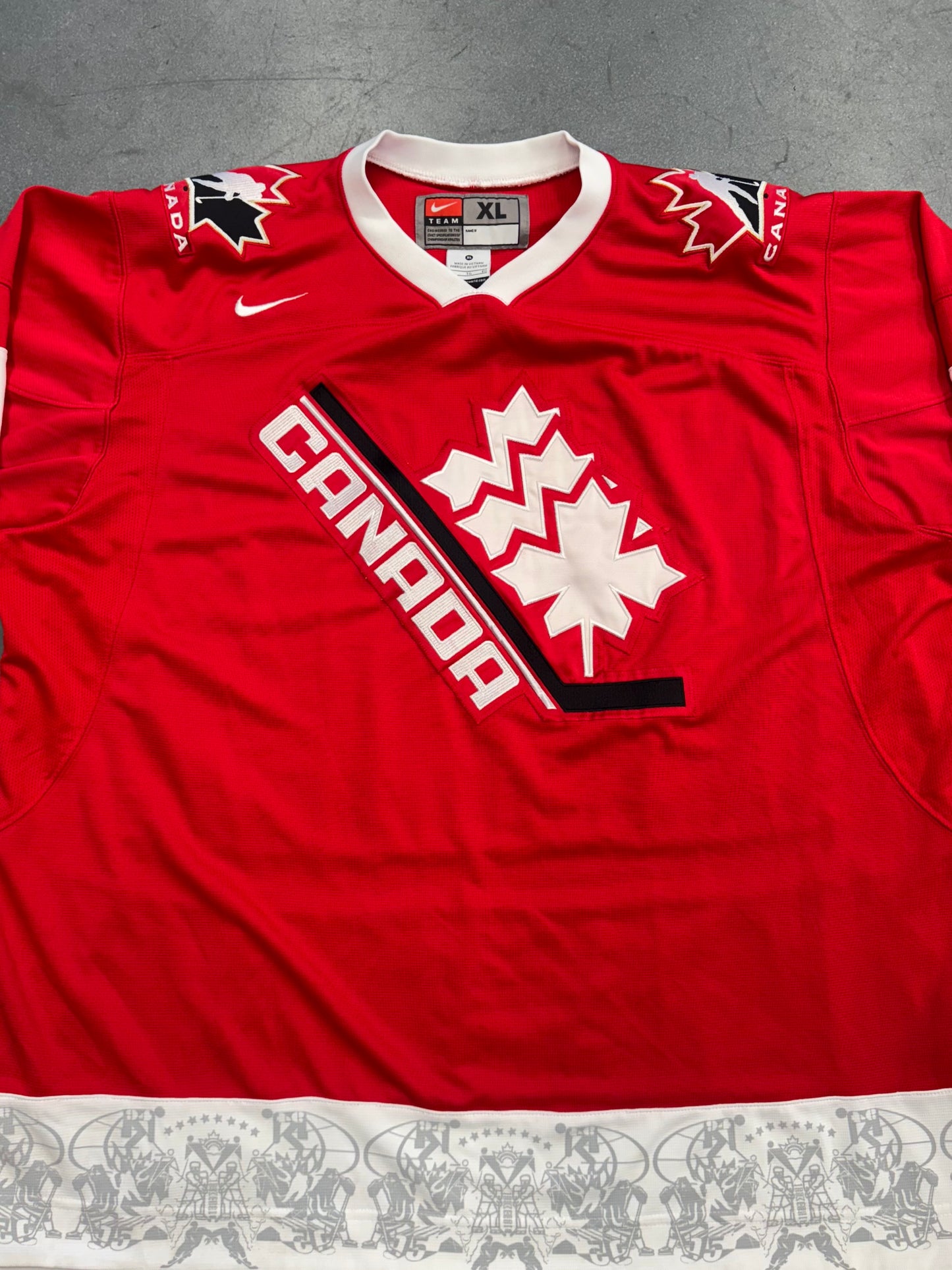 2012 NIKE TEAM CANADA ALTERNATE WORLD JUNIOR CHAMPIONSHIP HOCKEY JERSEY