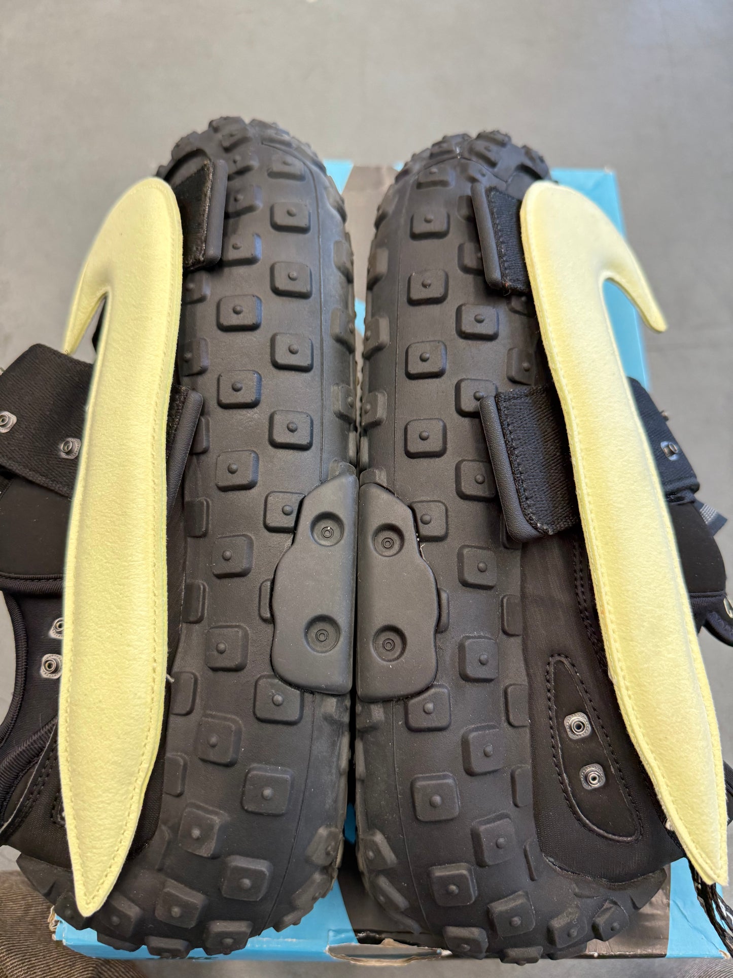 SIZE 9.5 NIKE CPFM CACTUS PLANT FLEA MARKET AIR FLEA 2 BLACK (2023) (PRE-OWNED WITH BOX)